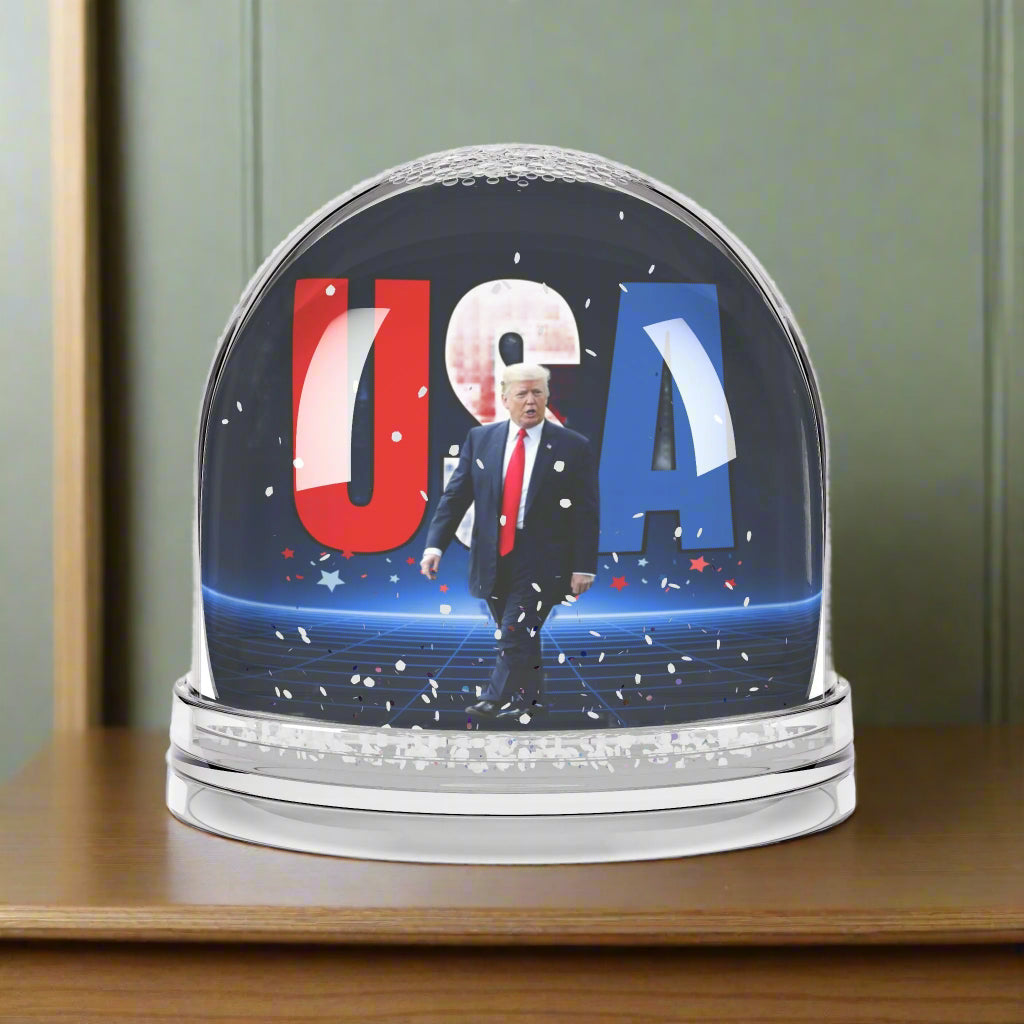 Trump USA-Themed Glitter Snow Globe