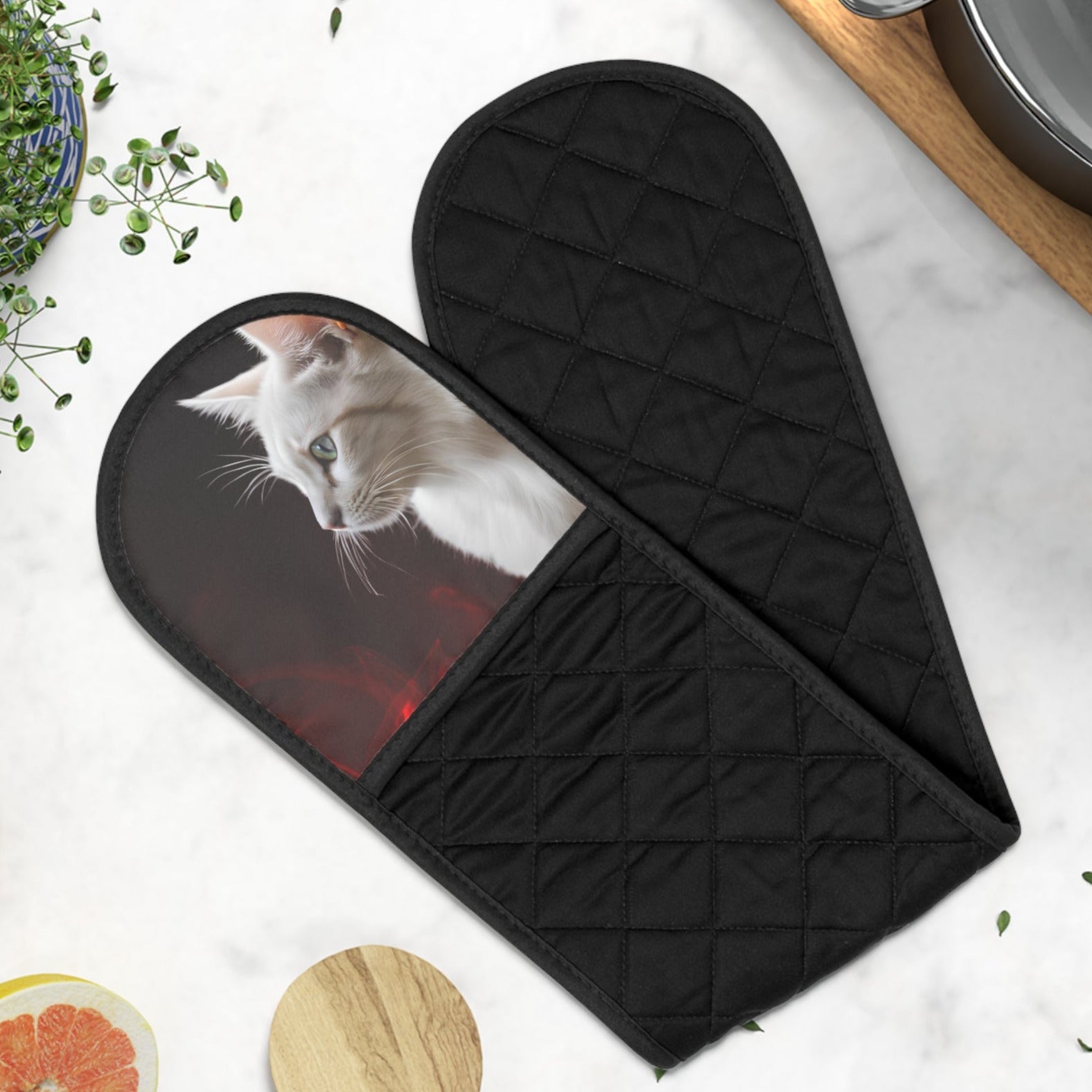 Cat-Themed Oven Mitts for Pet Lovers