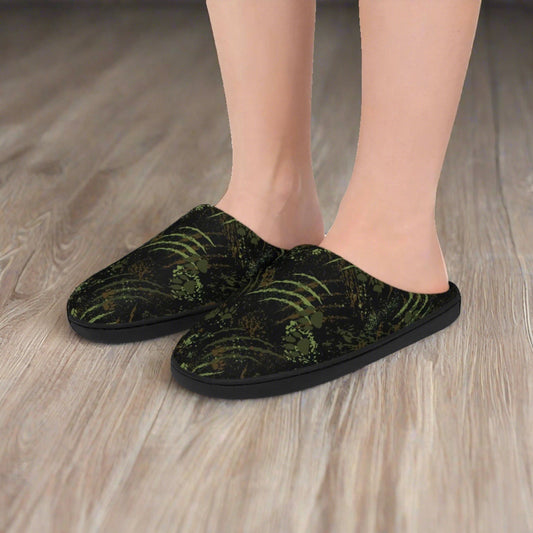 Cat Camo Men's Indoor Slippers.