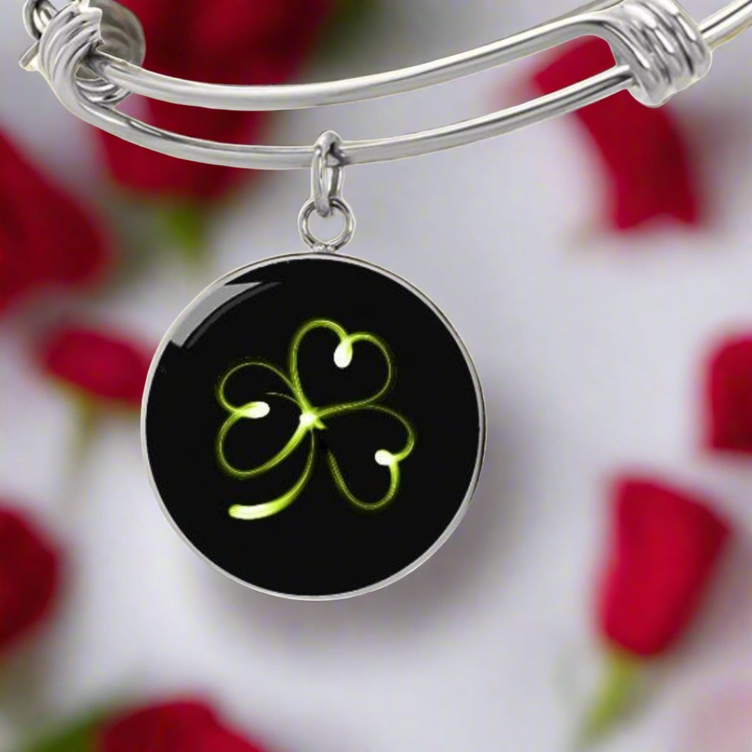 Shiny Shamrock Bracelet - Jewelry - Epileptic Al’s Shop