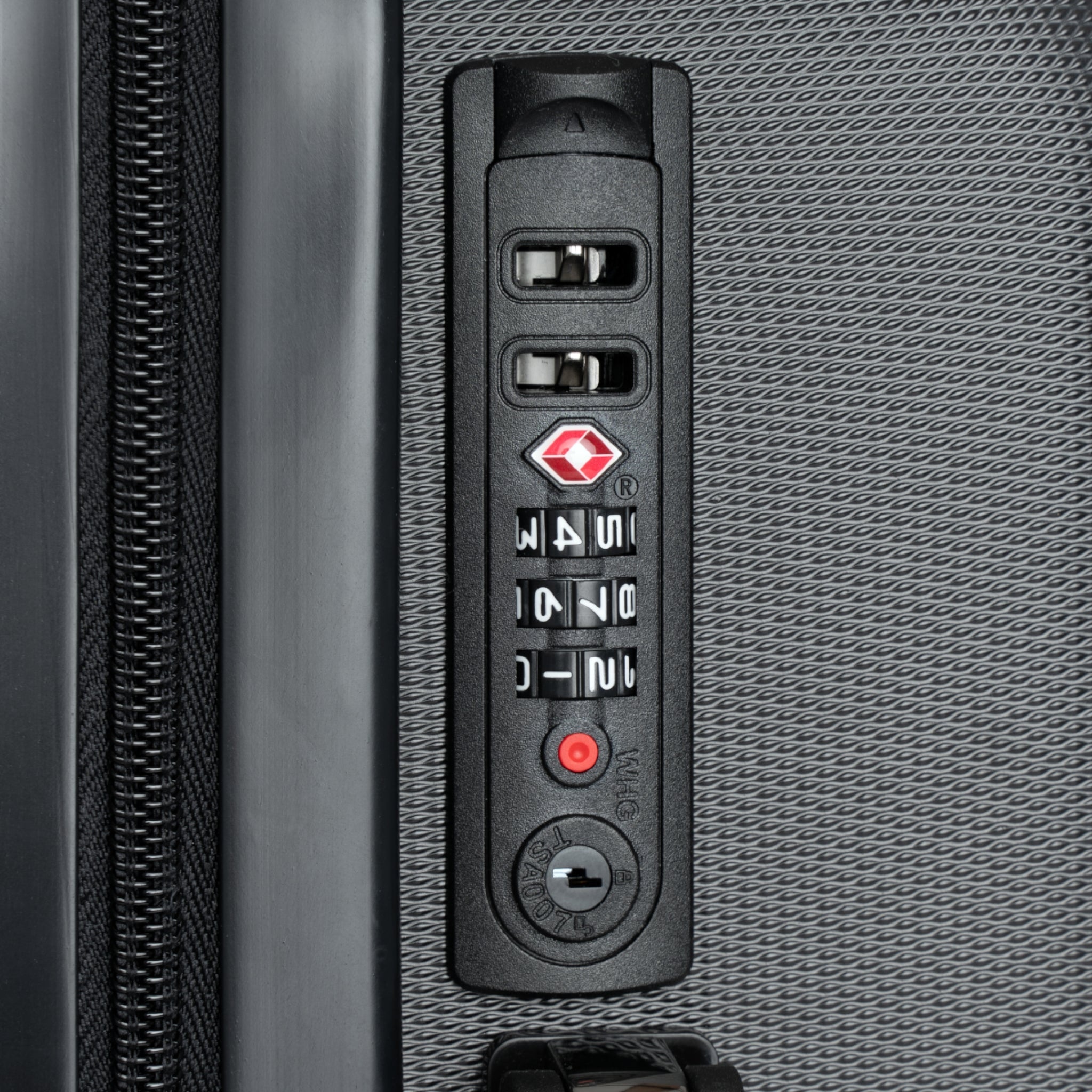 Travel Roaring Lion Suitcase - Stylish Luggage for Adventurers - Bags, Suitcases - EpiAl's Shop