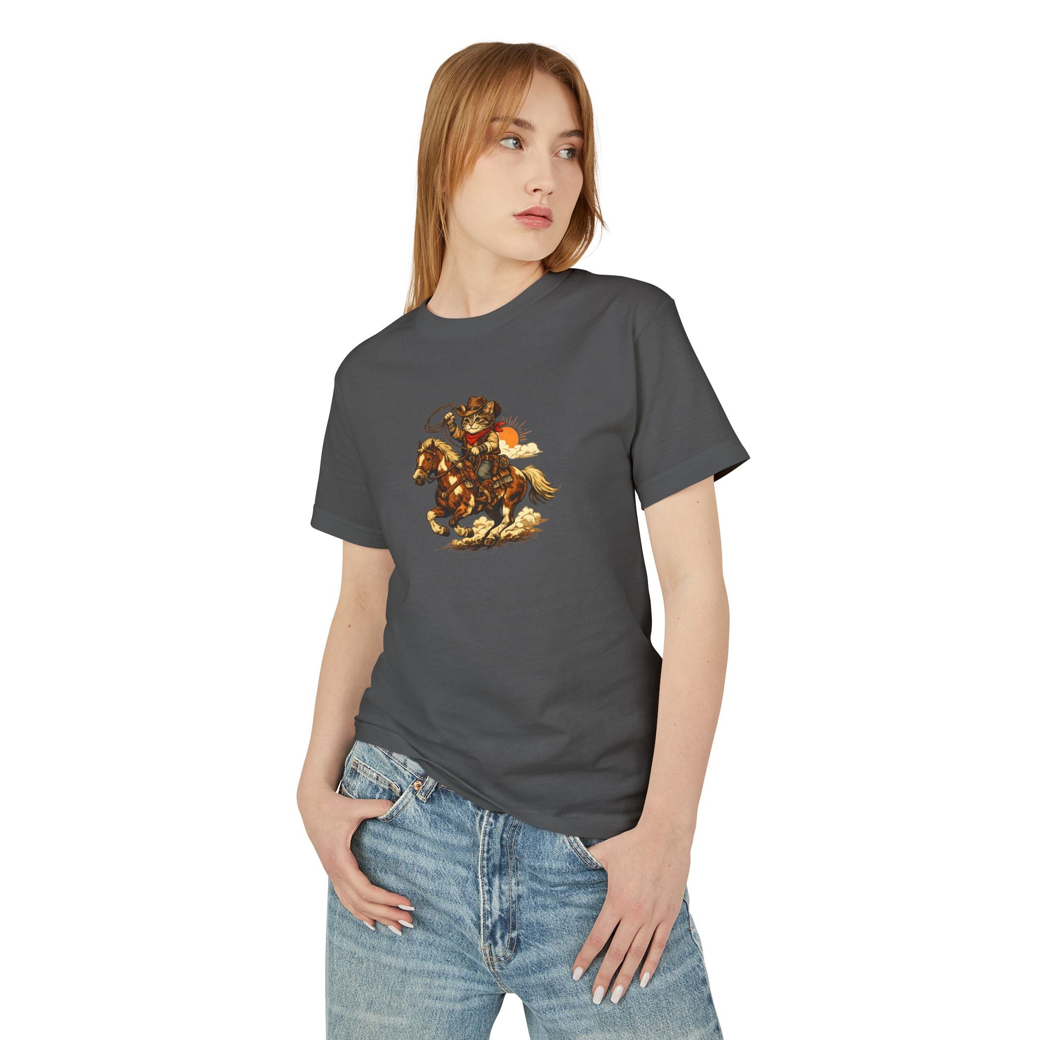 Cowboy Cat Lasso T-Shirt | Vintage Western Cat Graphic Tee
