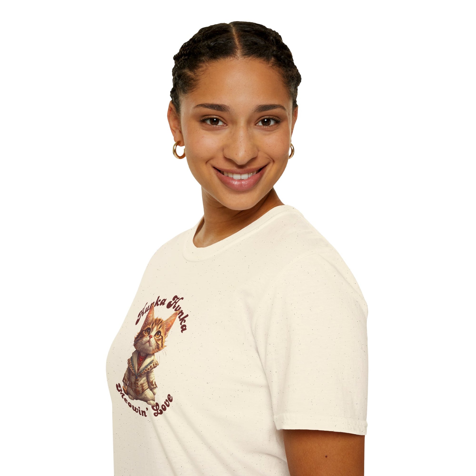 Hunka Hunka Meowin’ Love Graphic Unisex T-Shirt