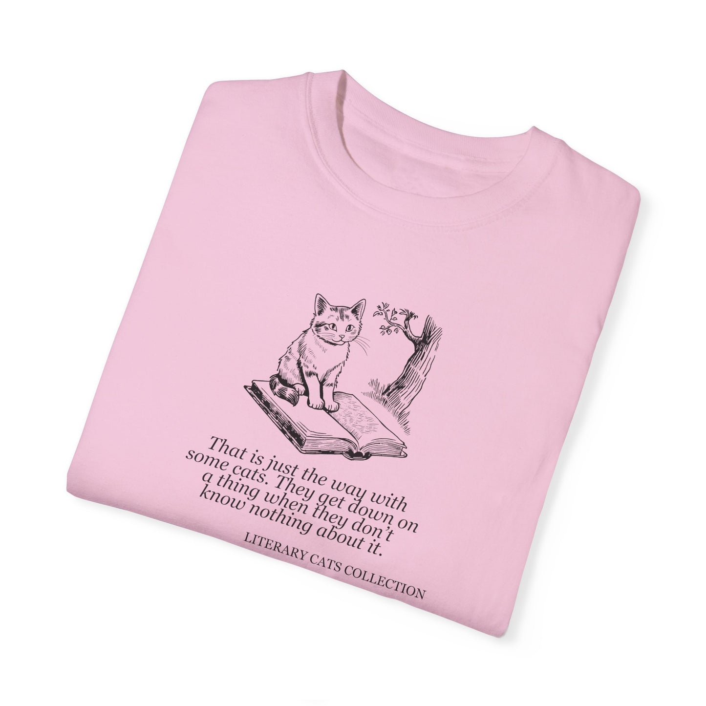 Literary Cat Unisex T-Shirt - Huckleberry Finn