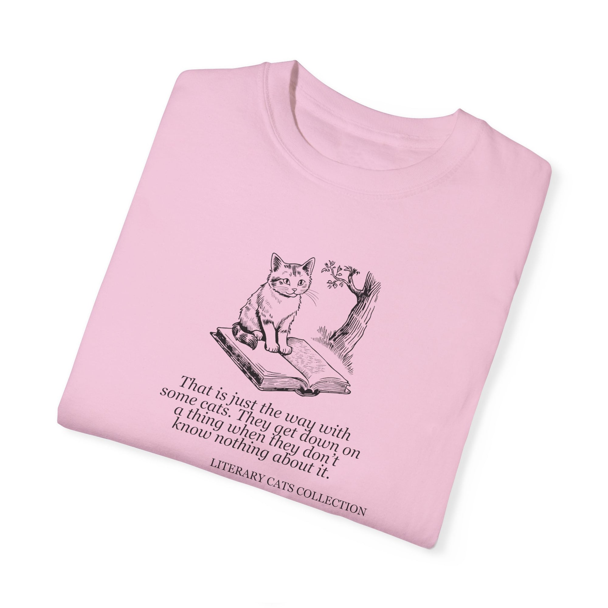 Literary Cat Unisex T-Shirt - Huckleberry Finn