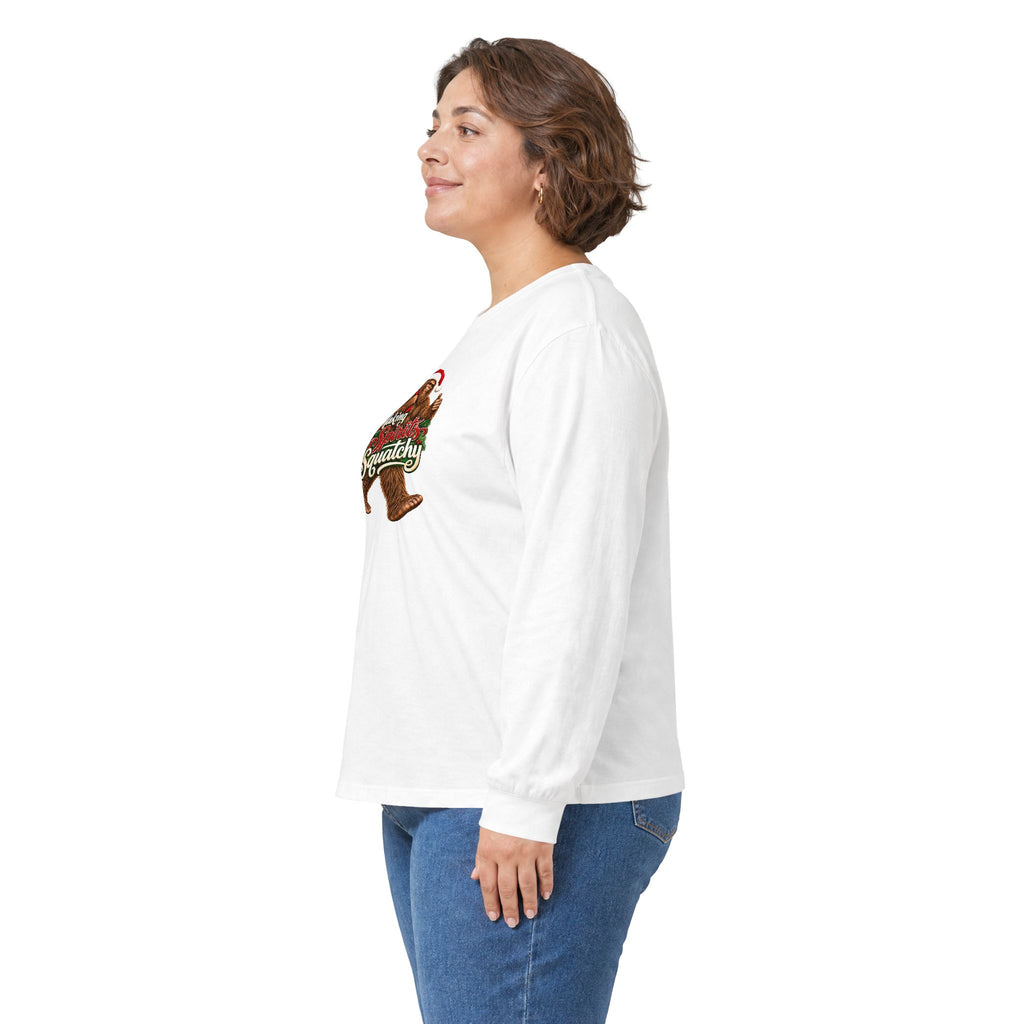 Making Spirits Squatchy Bigfoot Christmas Long Sleeve T-Shirt | Santa Sasquatch Holiday Tee
