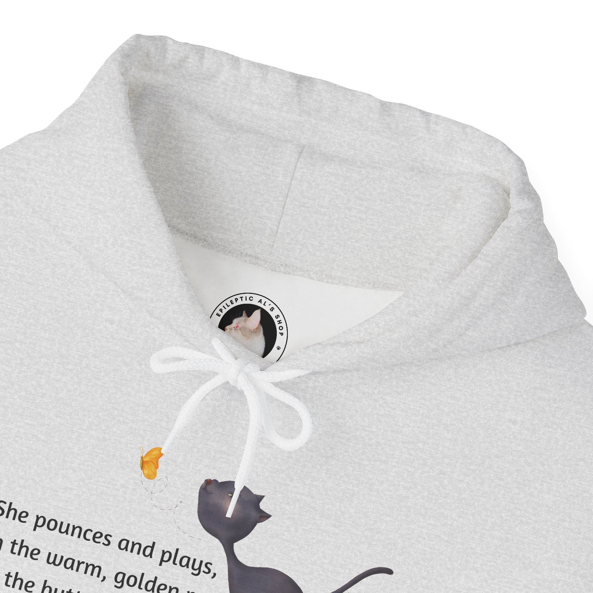 She Pounces & Plays Unisex Heavy Blend™ Hooded Sweatshirt