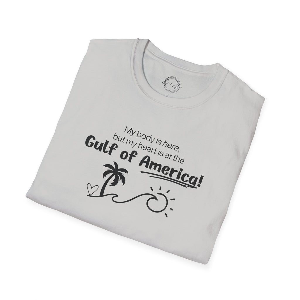 Heart at the Gulf Graphic T-Shirt - Perfect for Beach Lovers