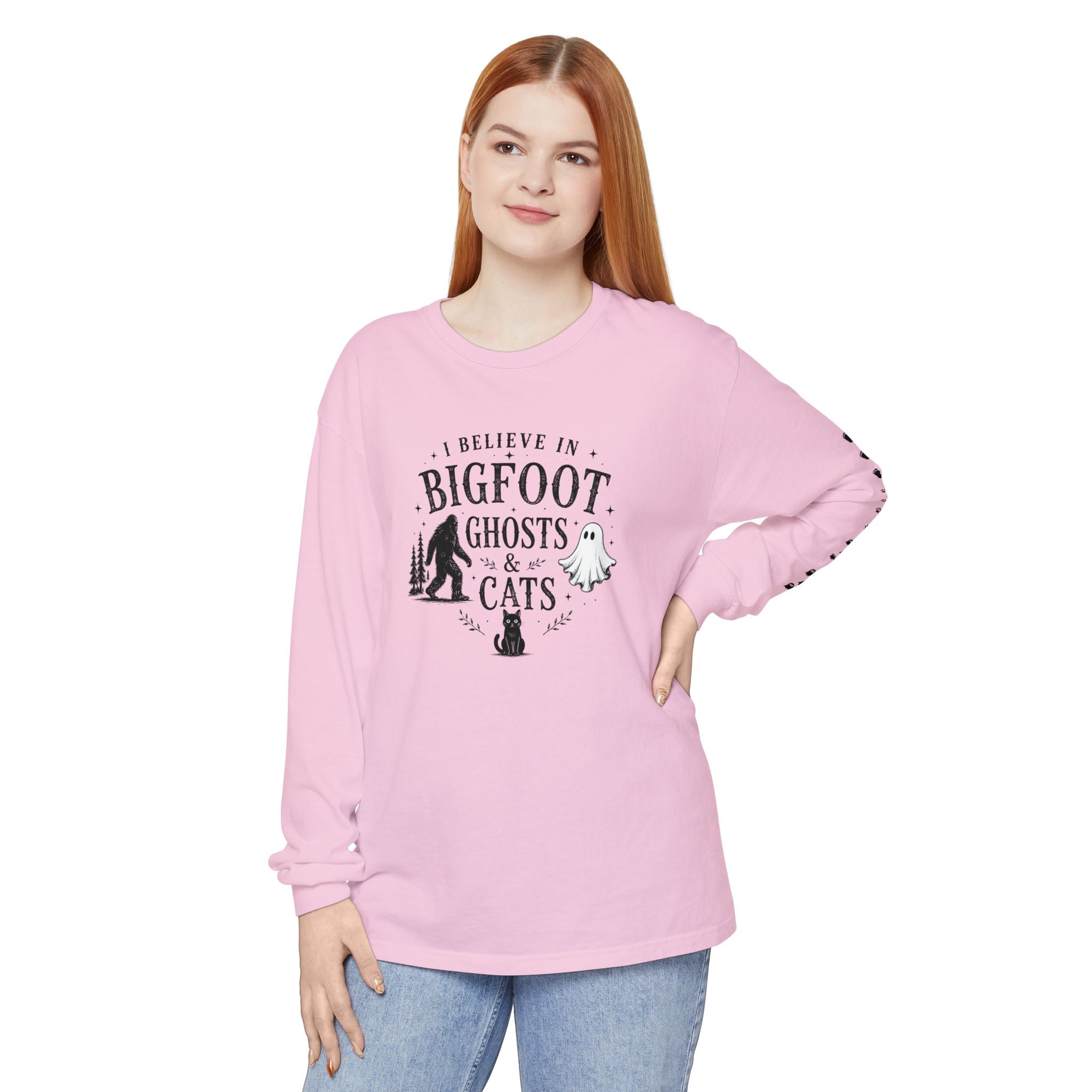 I Believe in Bigfoot, Ghosts & Cats Long Sleeve Shirt