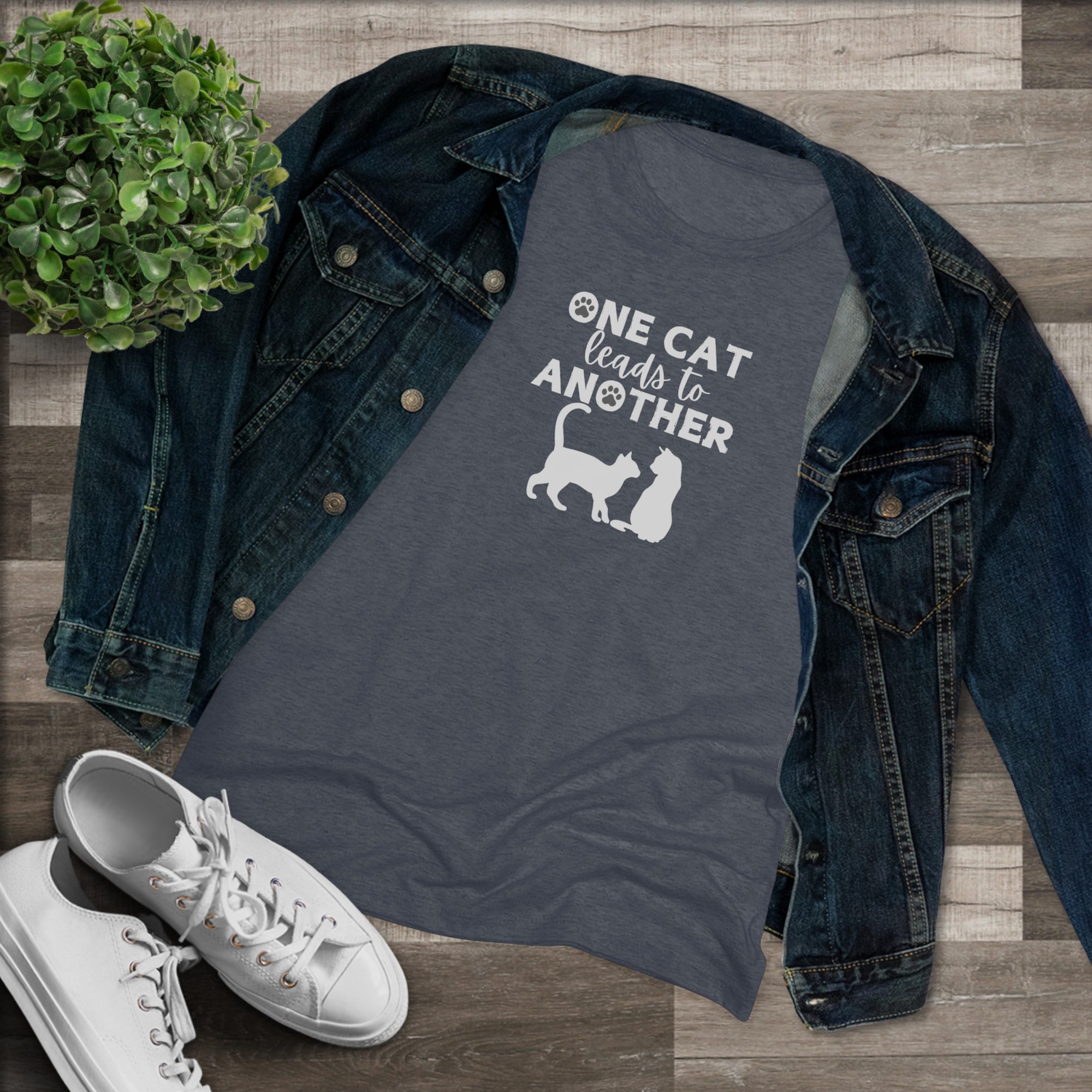 One Cat Women's Triblend Tee - T - Shirt - Epileptic Al’s Shop