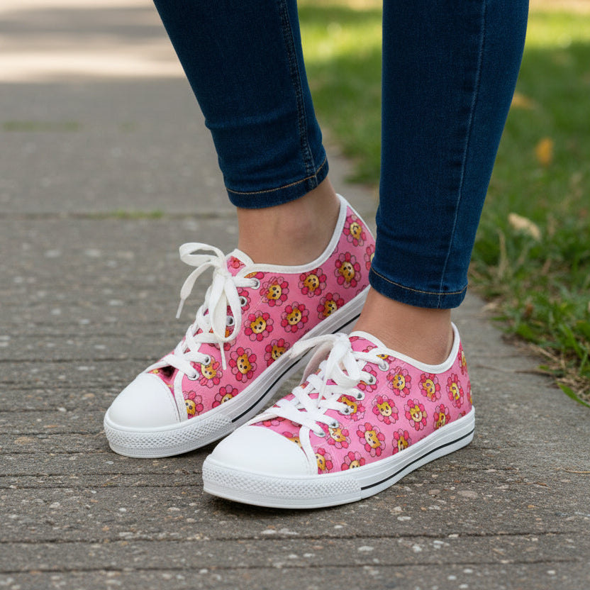 Furreal Flower Cat Women's Low-Top Sneakers