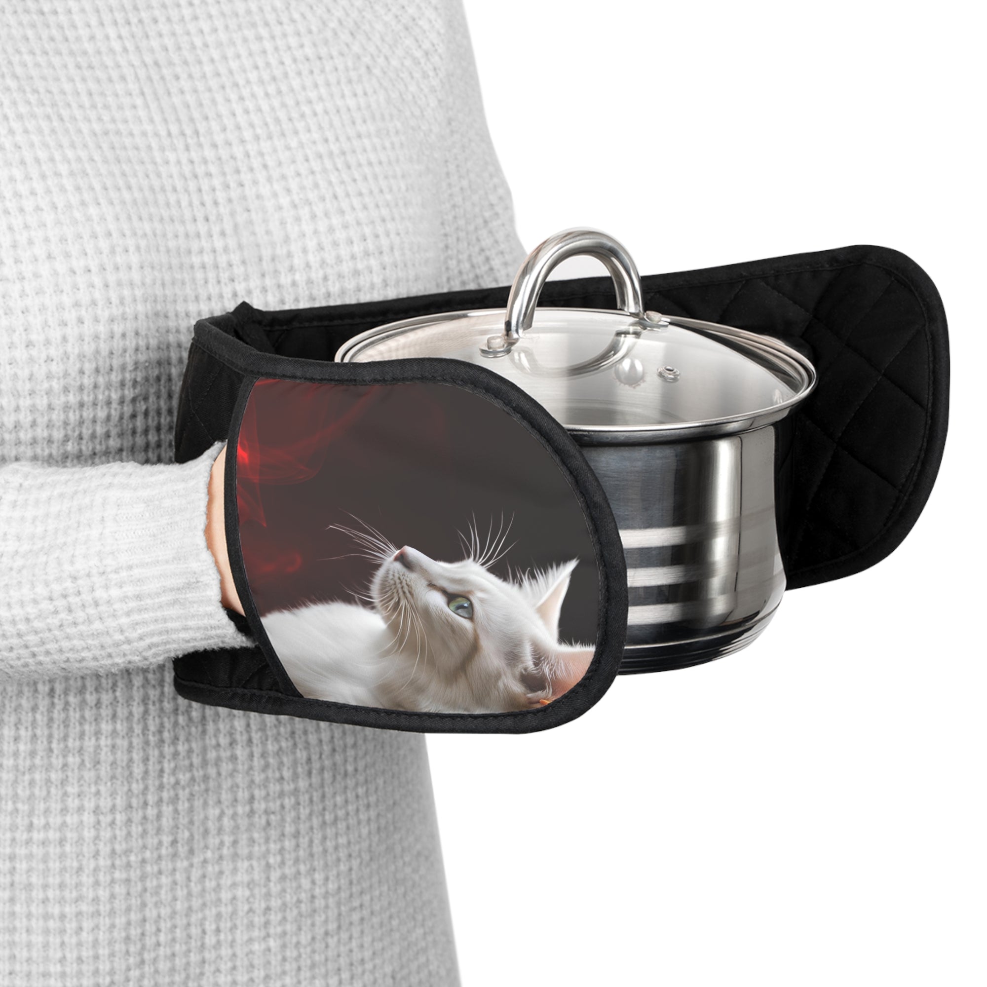 Cat-Themed Oven Mitts for Pet Lovers