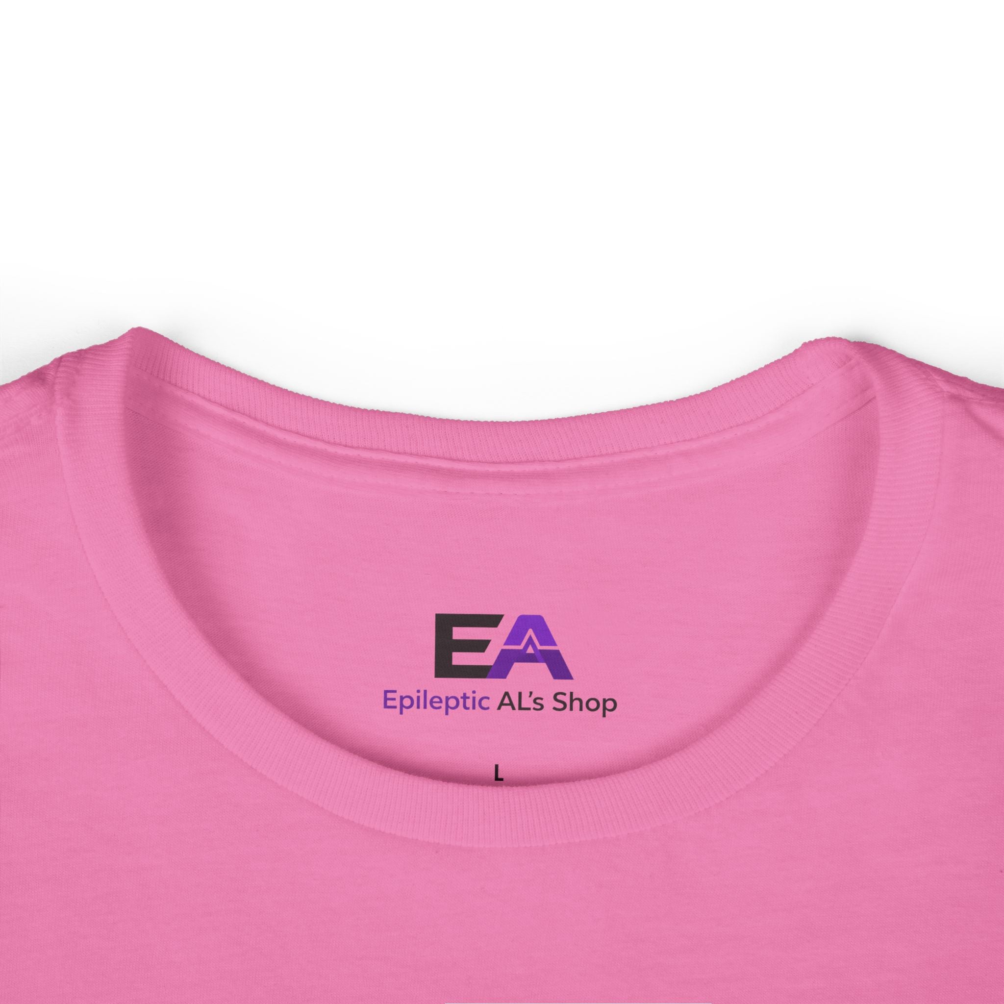 Impeccably Aloof Women’s Cat Graphic T-Shirt – Abstract Line Art