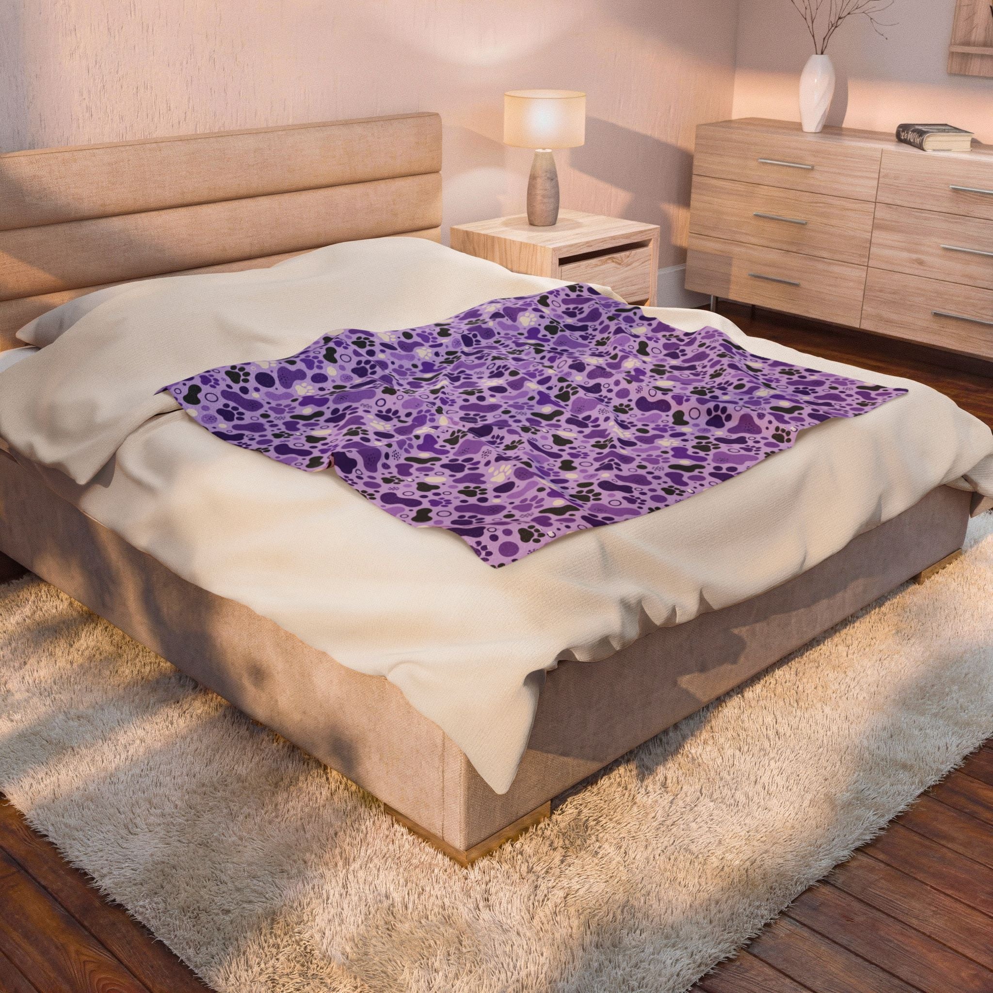Purple Paw Print Plush Blanket | Cat & Dog Lover Cozy Throw Blanket