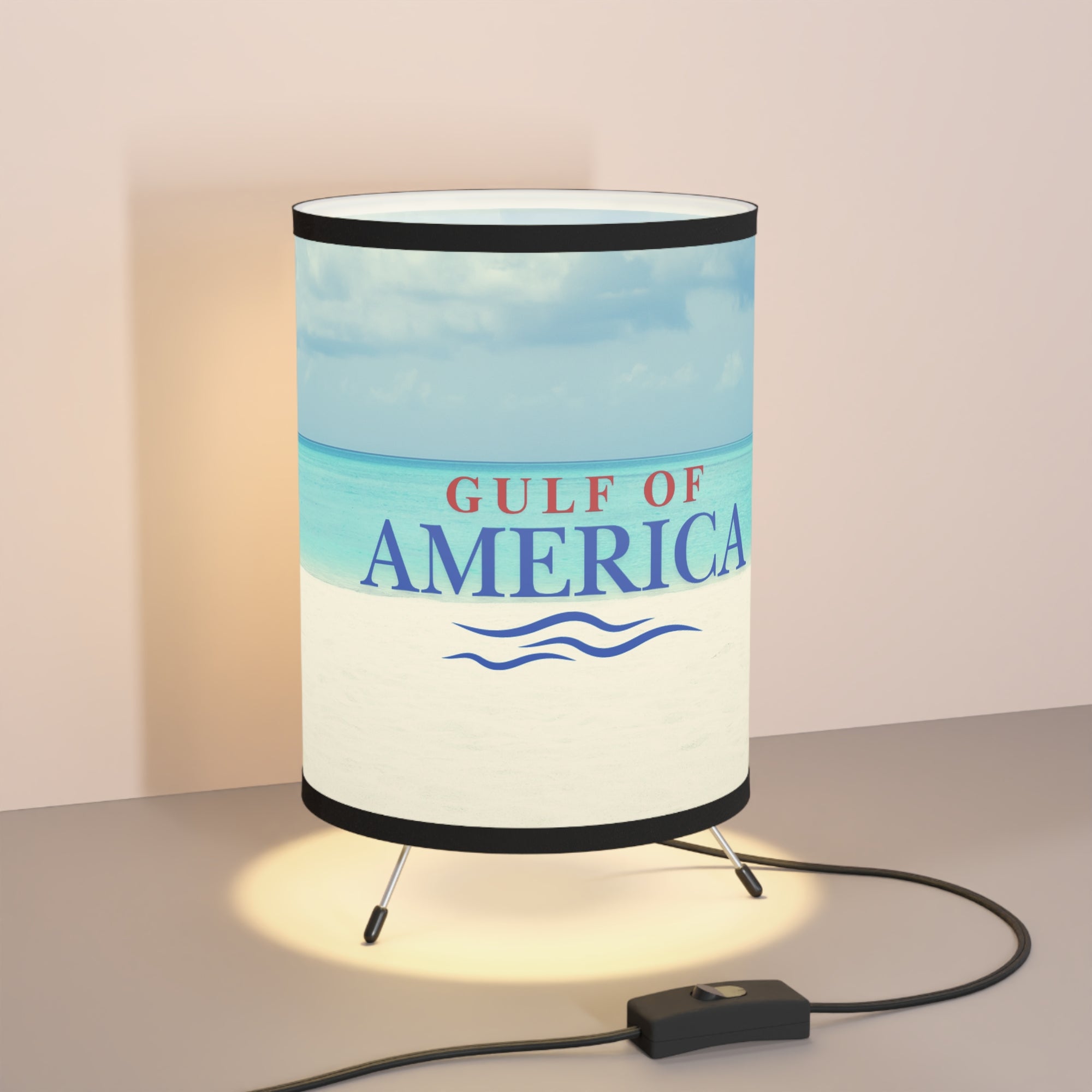 American Gulf Tripod Lamp