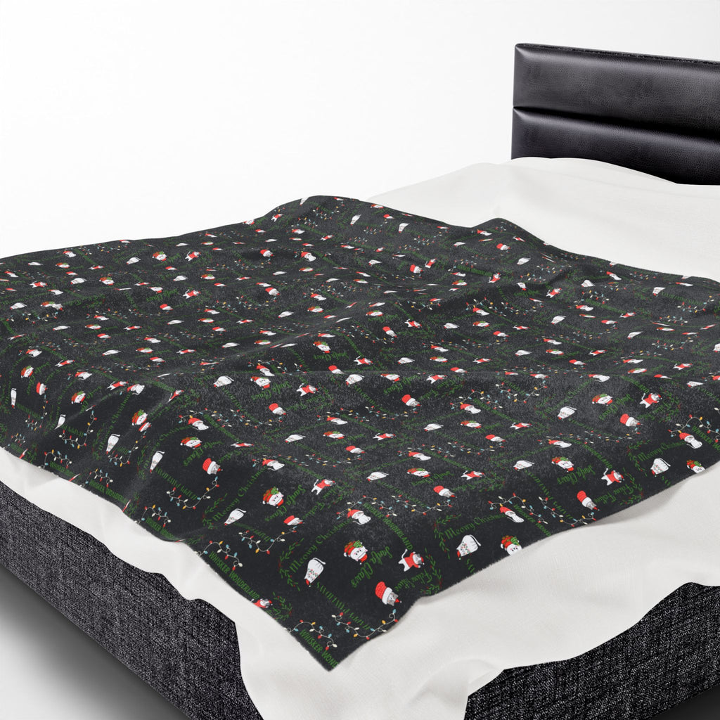 Cozy Christmas Cats Velveteen Plush Blanket