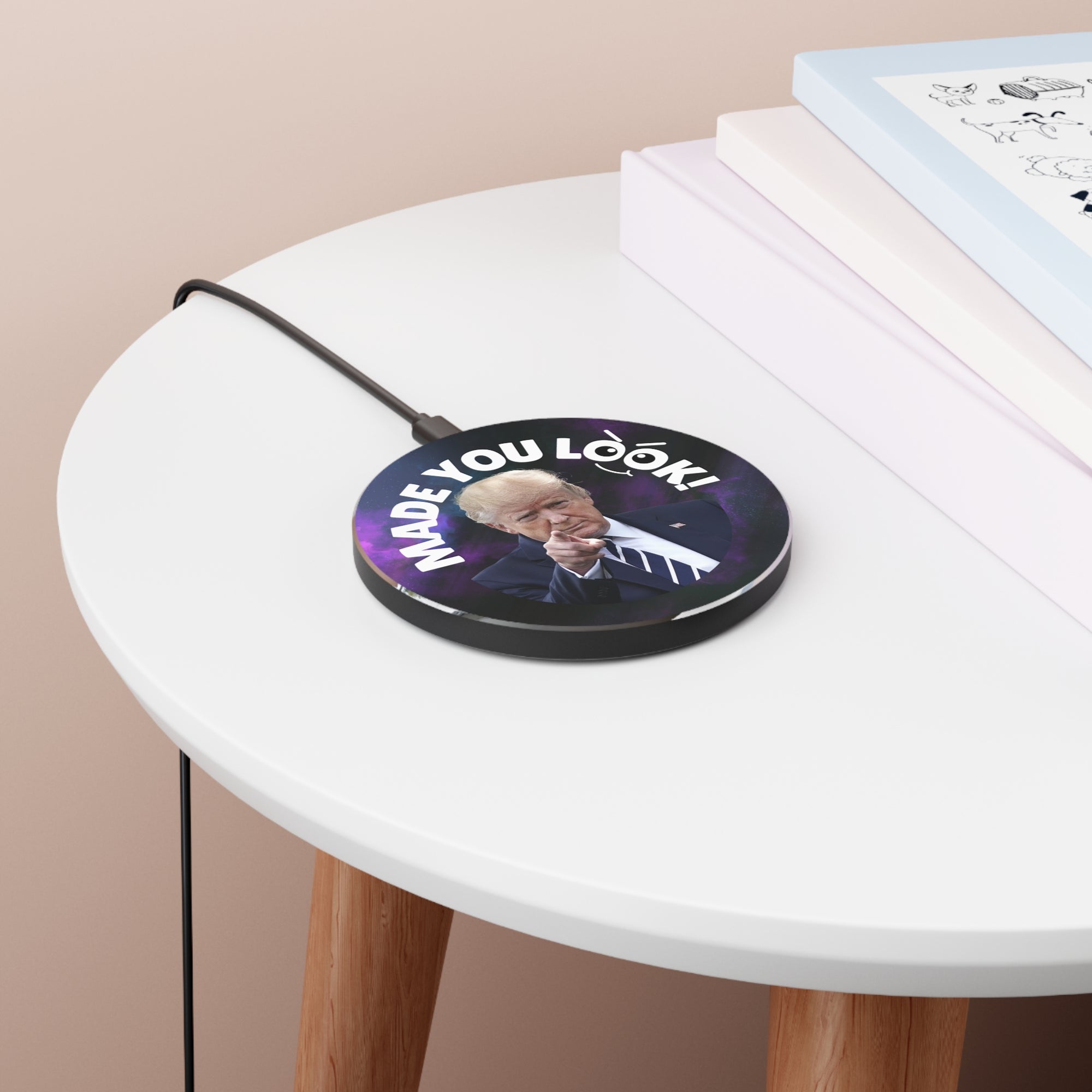 Funny Fast Wireless Charger - 'Made You Look!' Design