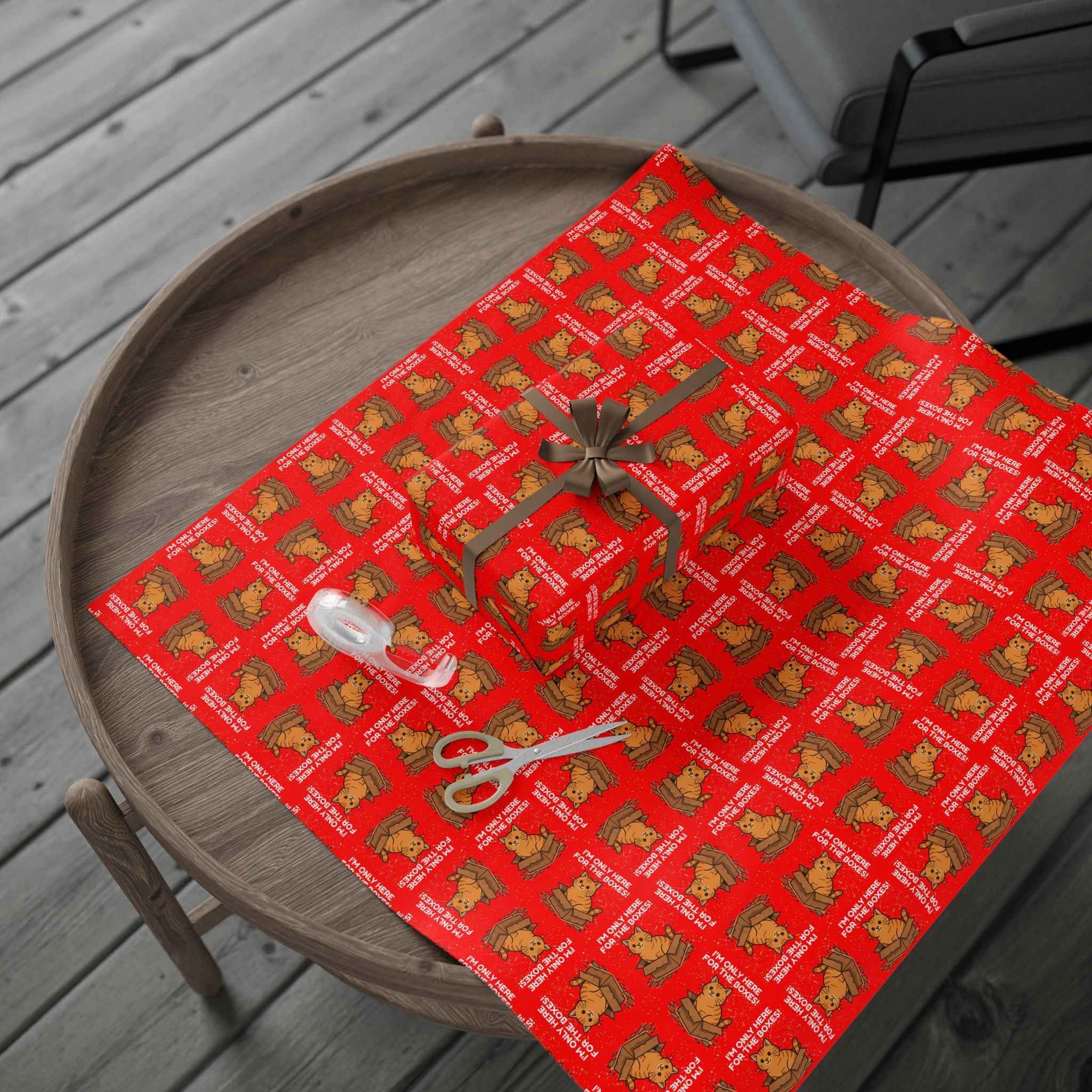 I’m Only Here for the Boxes – Funny Cat-Themed Wrapping Paper