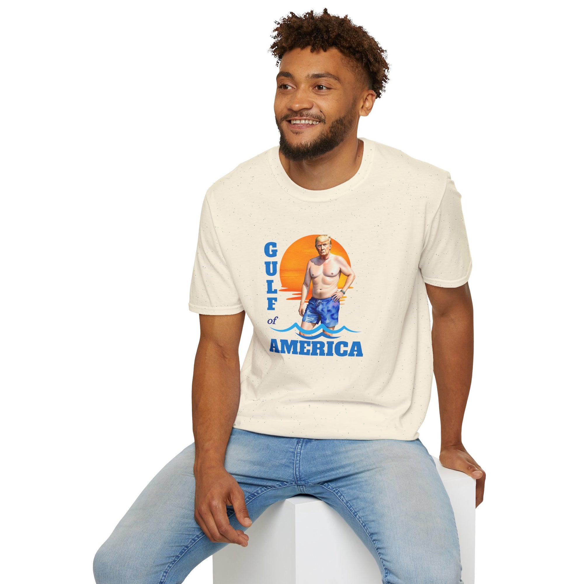 Trump's American Gulf Vintage T-Shirt - Unisex Softstyle Beachwear