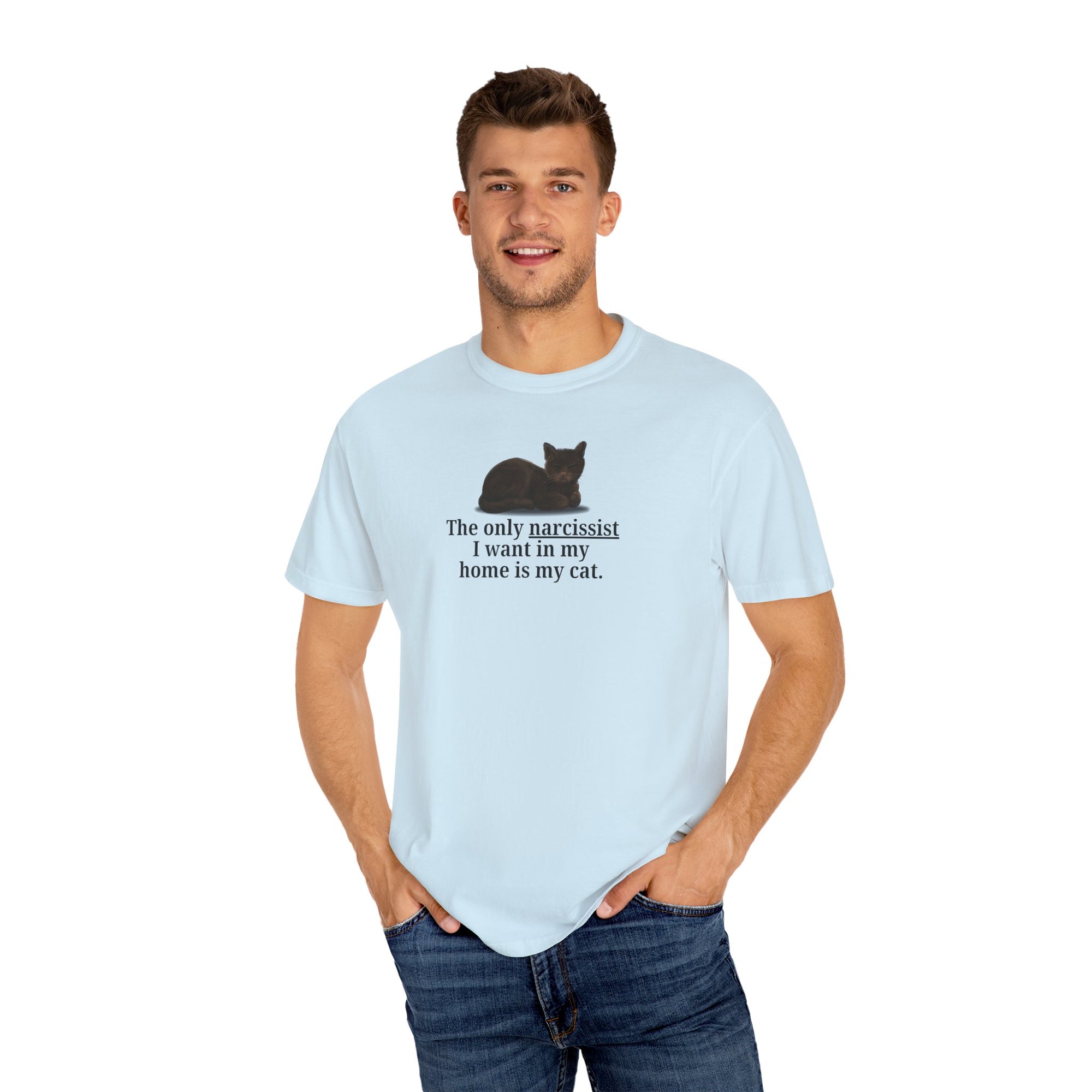 Funny Cat Lover T-Shirt - "The Only Narcissist I Want in My Home is My Cat"