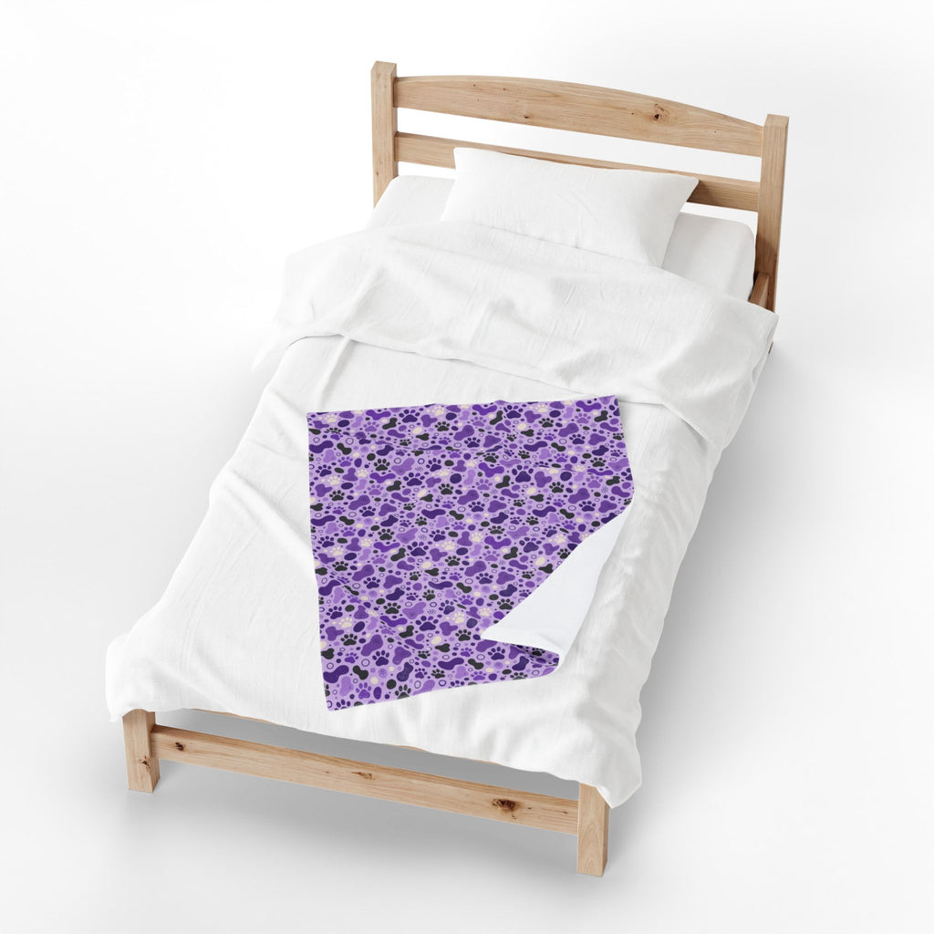 Purple Paw Print Plush Blanket | Cat & Dog Lover Cozy Throw Blanket