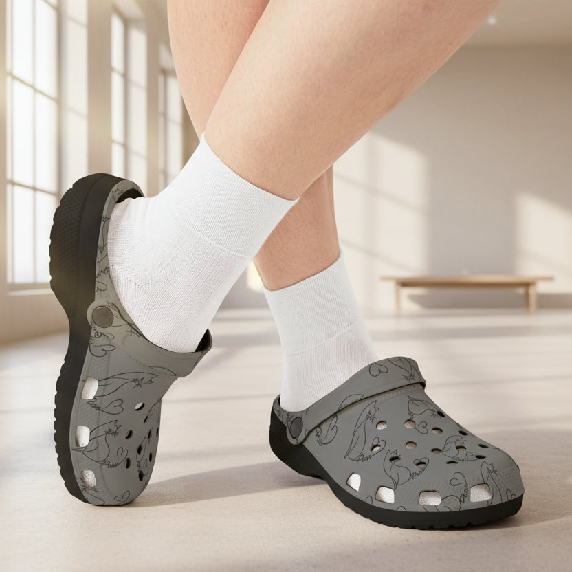 Minimalist Cat Line Art EVA Clogs – Grey All-Over Print Slip-Ons