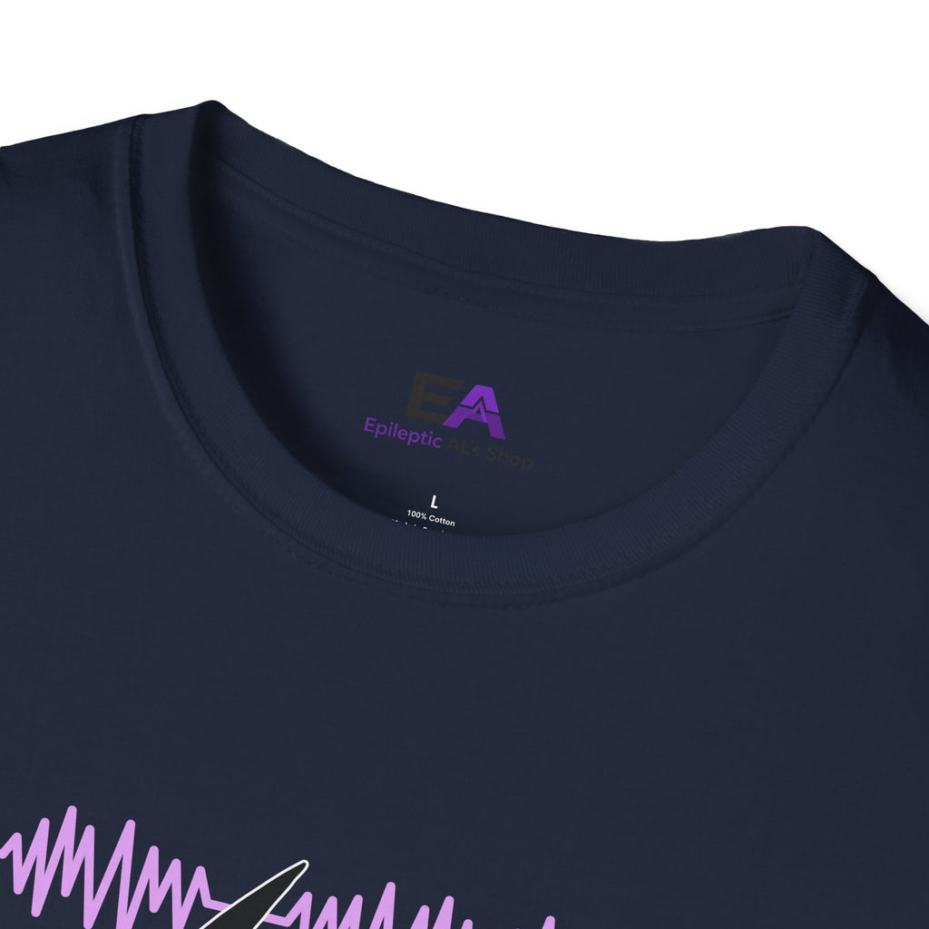 Signal Interference Women’s Tee – Minimalist Waveform Graphic T-Shirt
