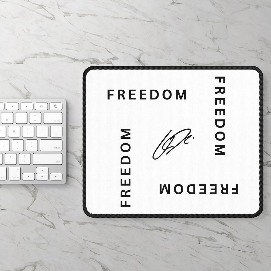Gaming Mouse Pad with 'Freedom' Design - Stylish Desk Accessory