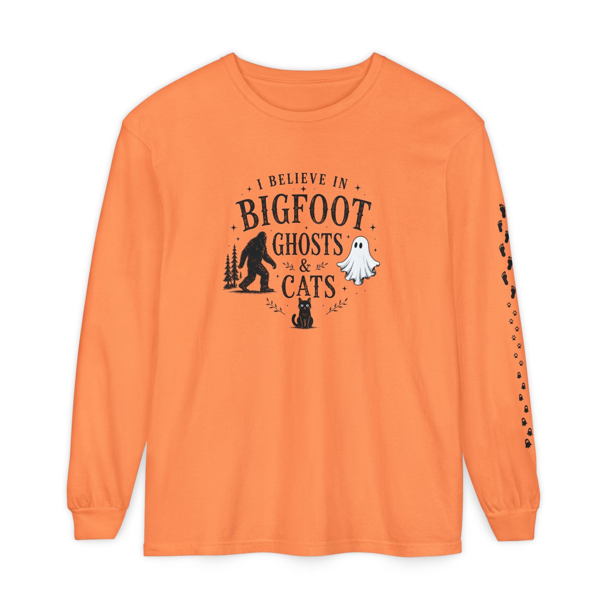 I Believe in Bigfoot, Ghosts & Cats Long Sleeve Shirt