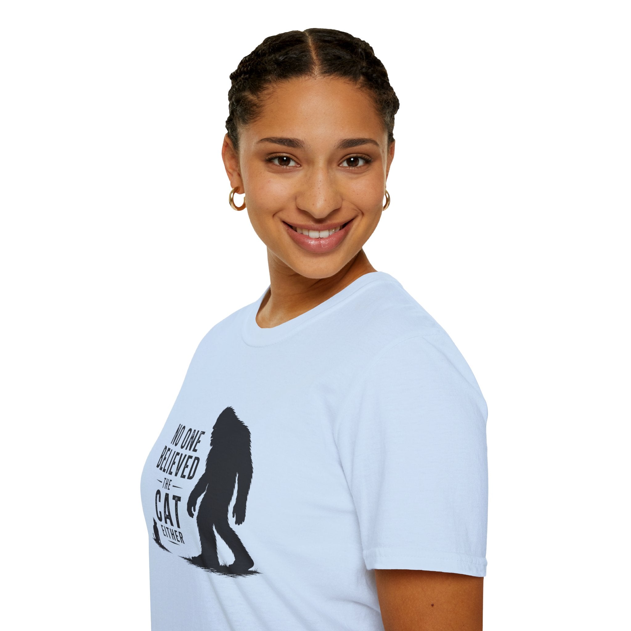 No One Believed the Cat Either T-Shirt