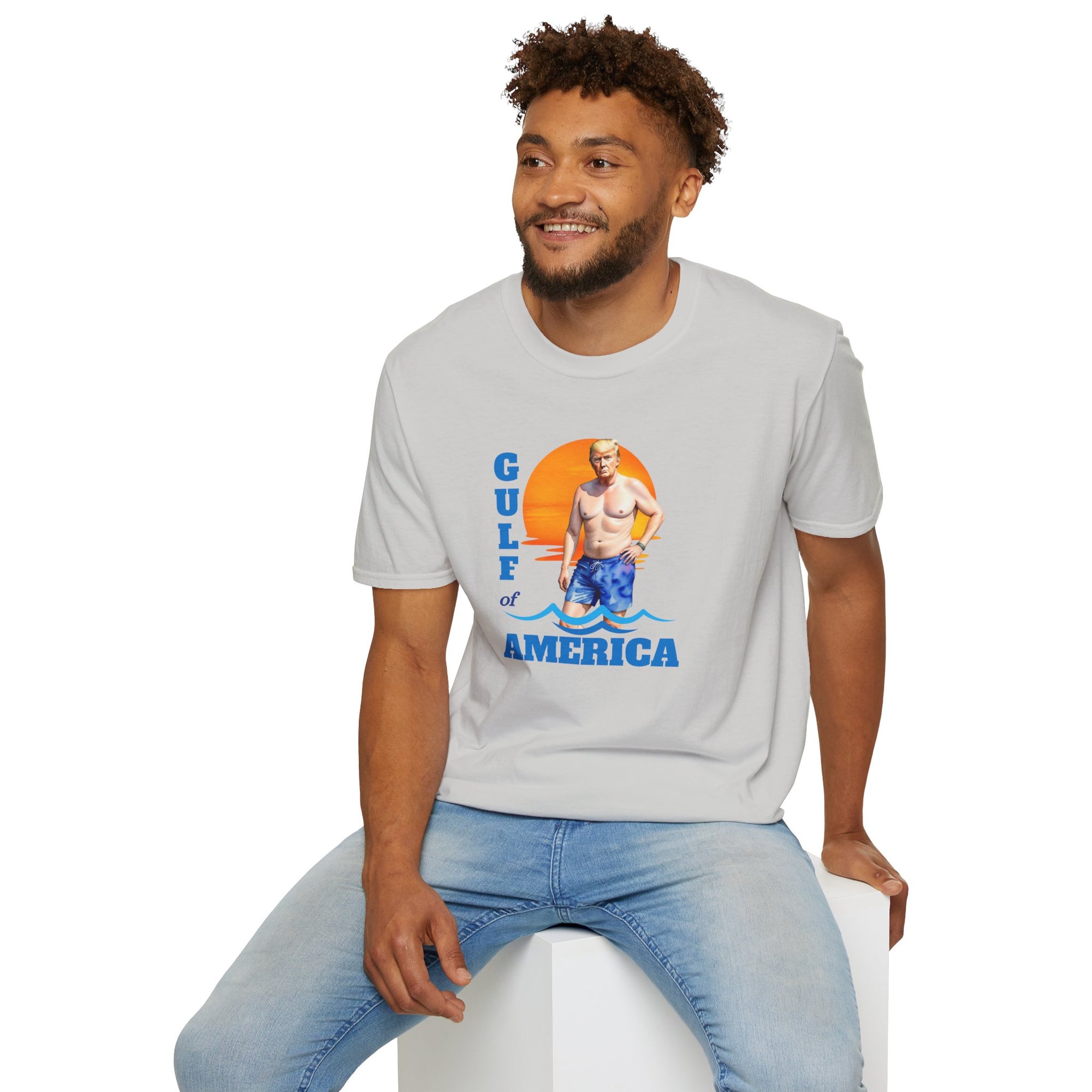 Trump's American Gulf Vintage T-Shirt - Unisex Softstyle Beachwear