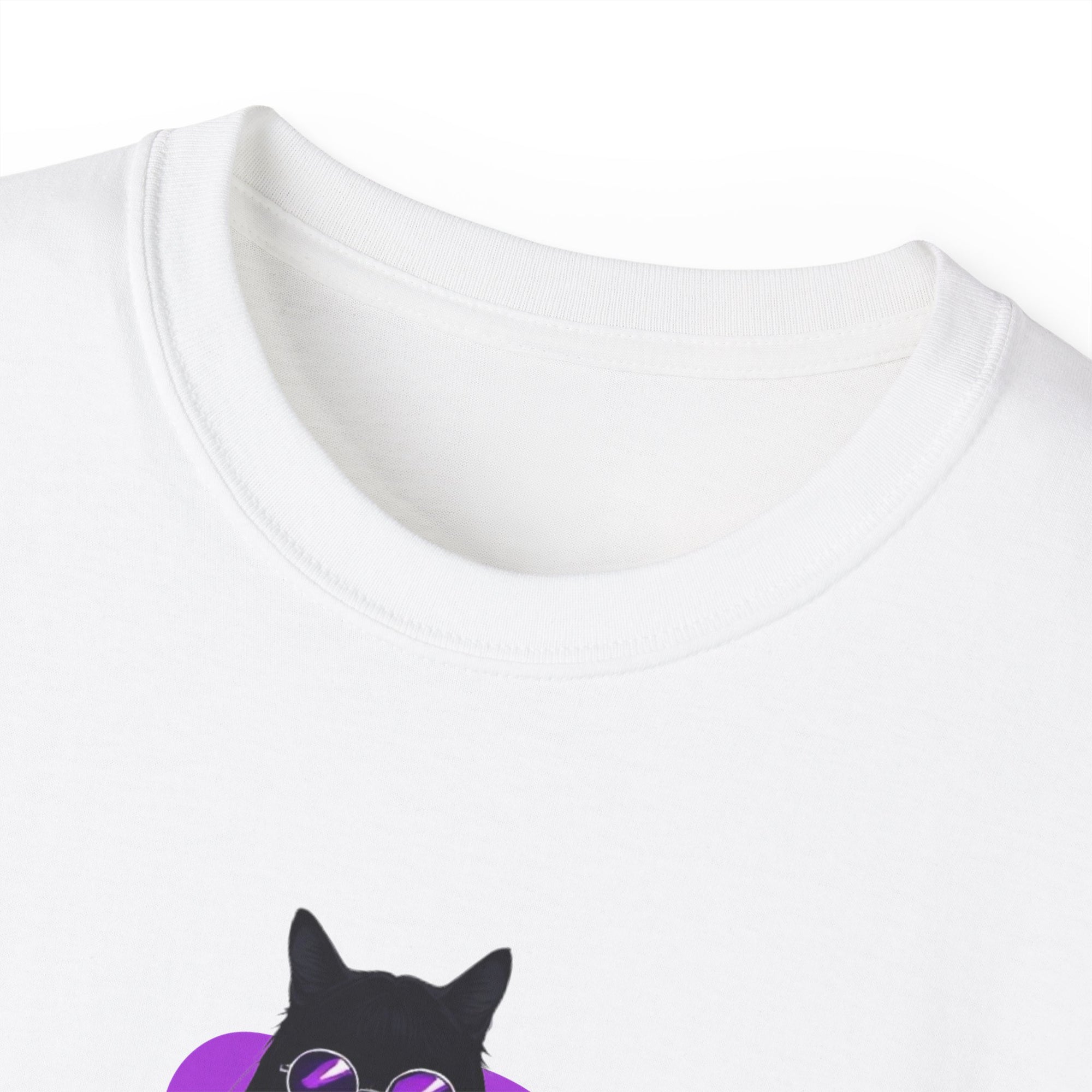Mama I'm Home Ozzy Cat Graphic Tee