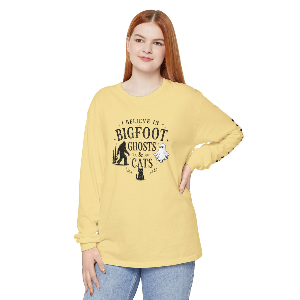 I Believe in Bigfoot, Ghosts & Cats Long Sleeve Shirt