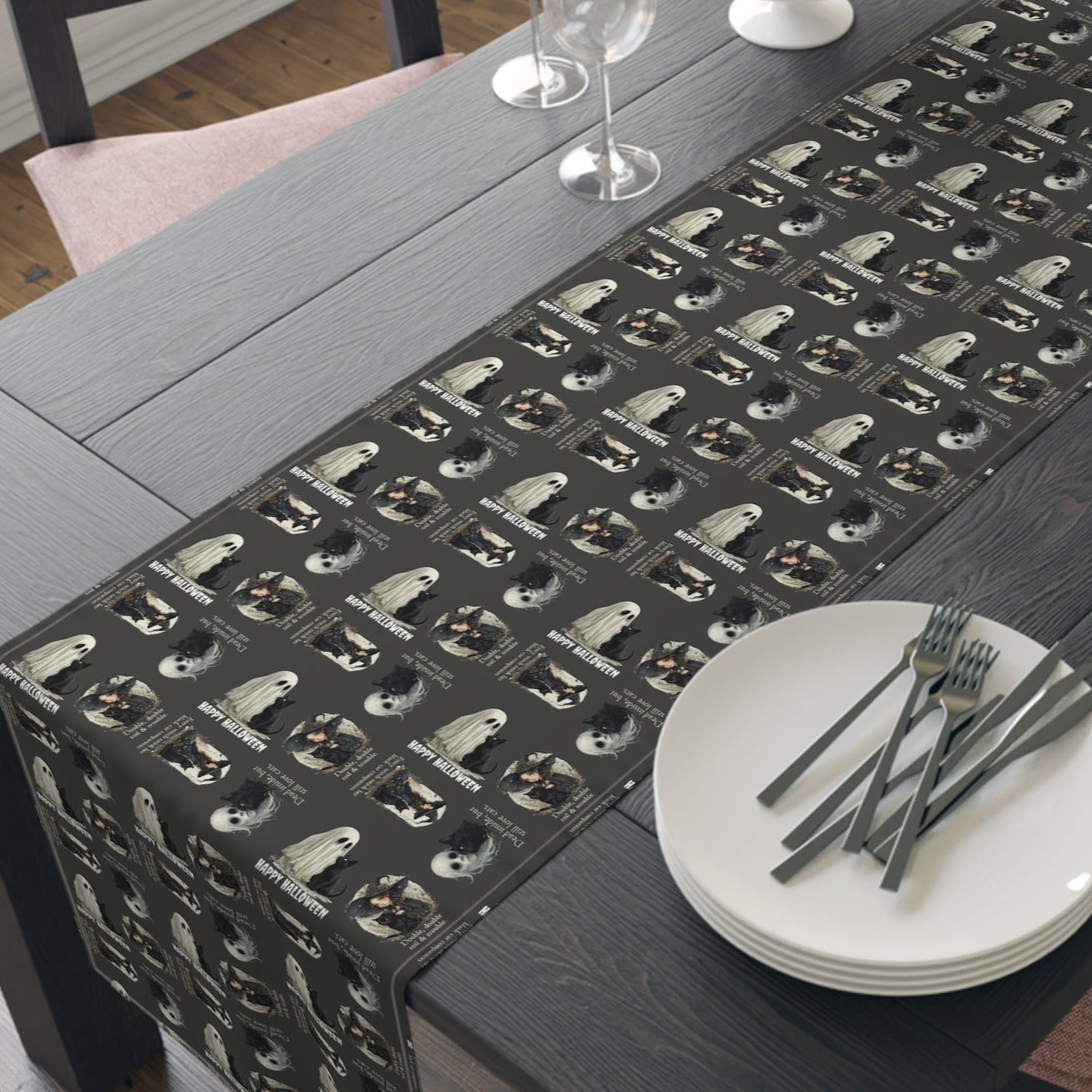 Cat-Themed Halloween Table Runner