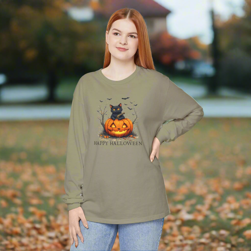 Happy Halloween Cat Long Sleeve T-Shirt – Festive Fall Tee for Cat Lovers