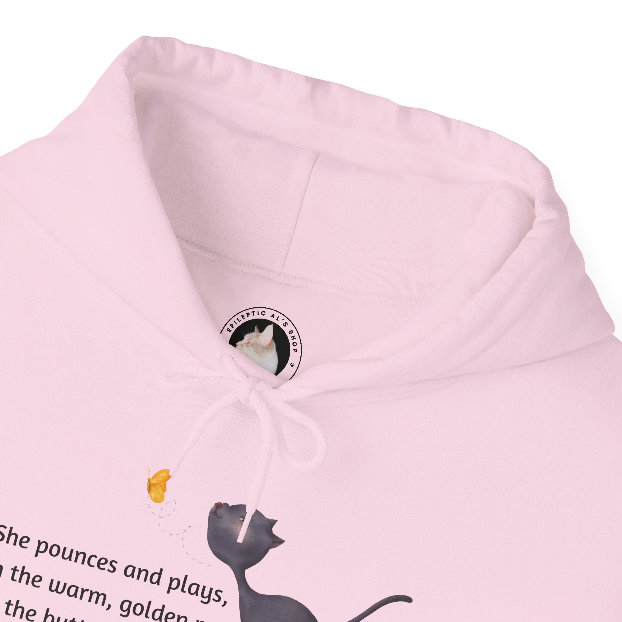 She Pounces & Plays Unisex Heavy Blend™ Hooded Sweatshirt - EpiAl's Shop