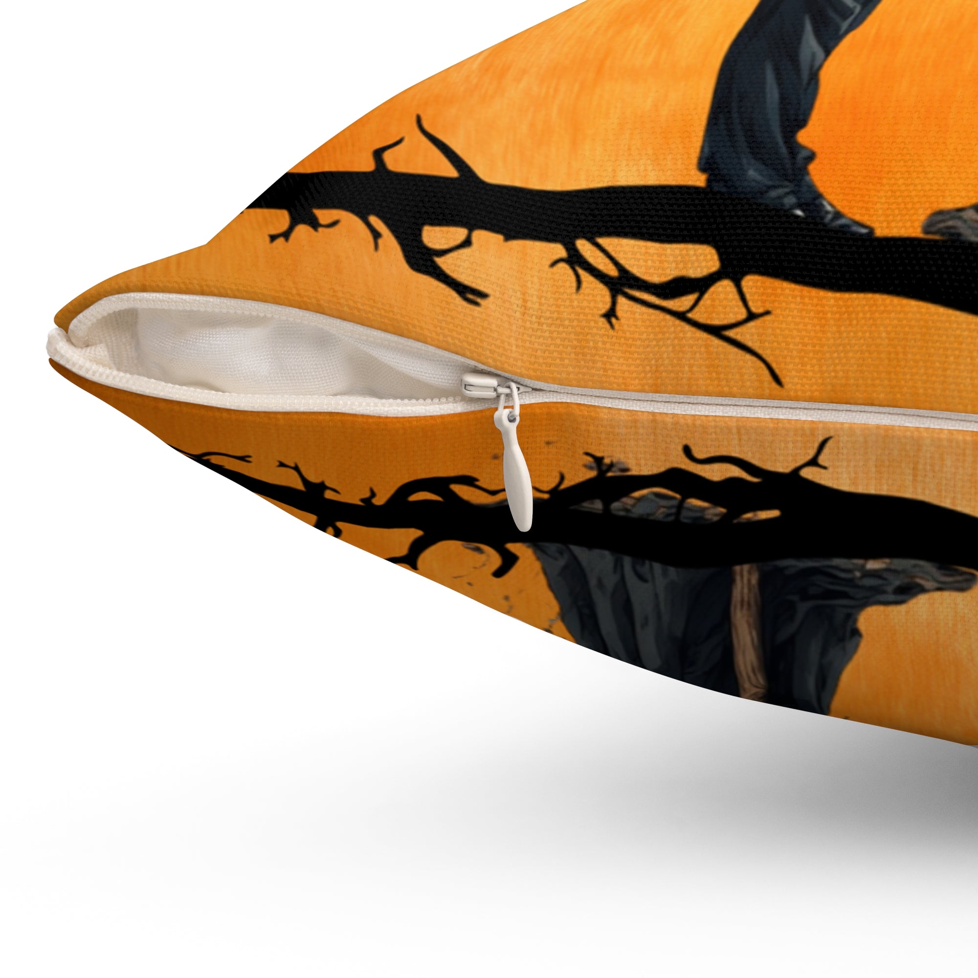 Making Halloween Spooky Decorative Pillow, Home Decor