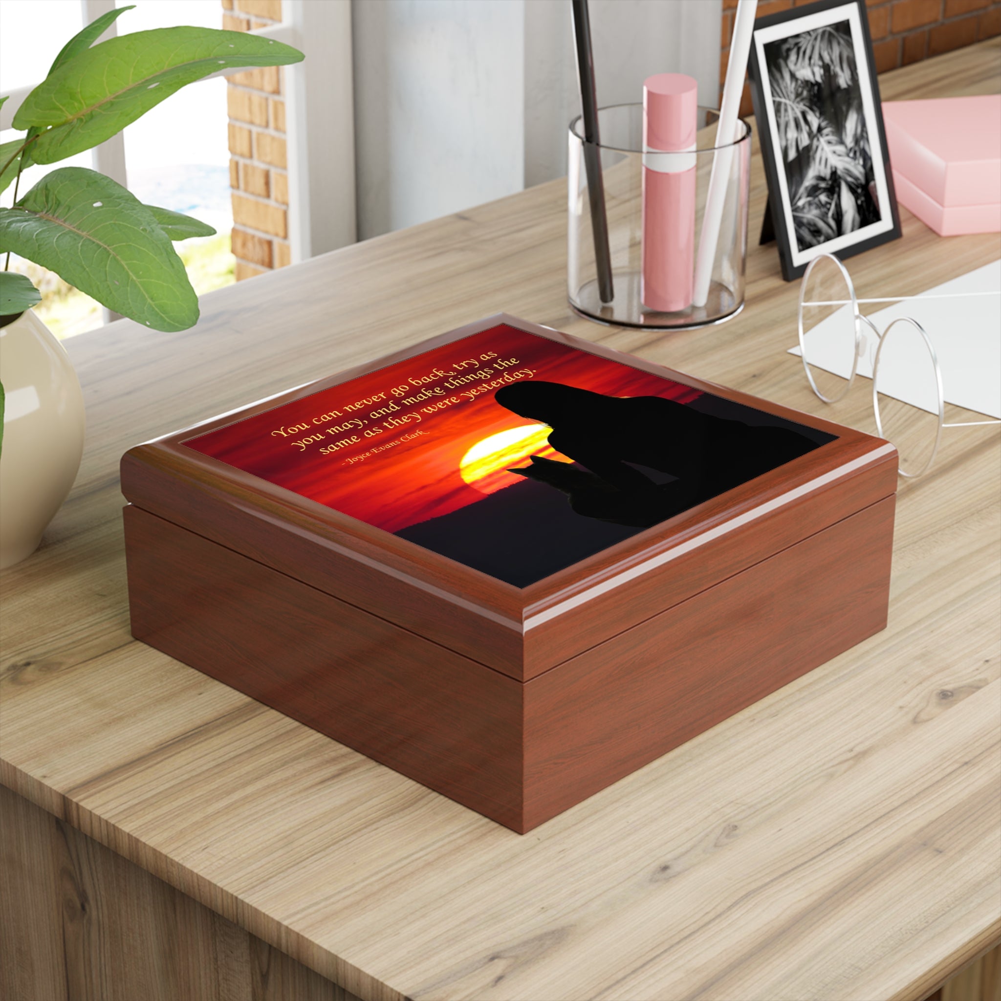 Photo depicting the ​Try As You May Jewelry Box from EpiAl's Shop.
