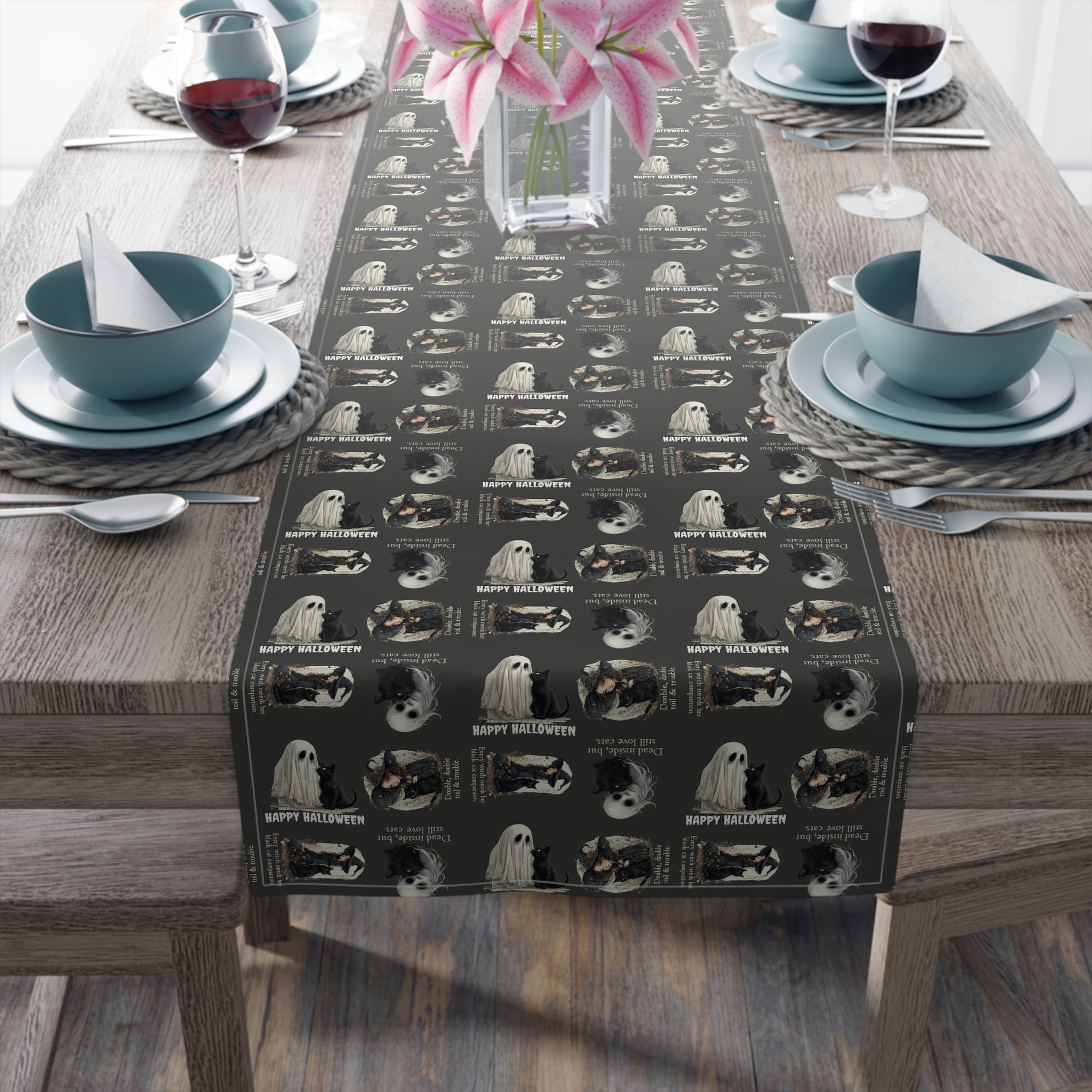 Cat-Themed Halloween Table Runner