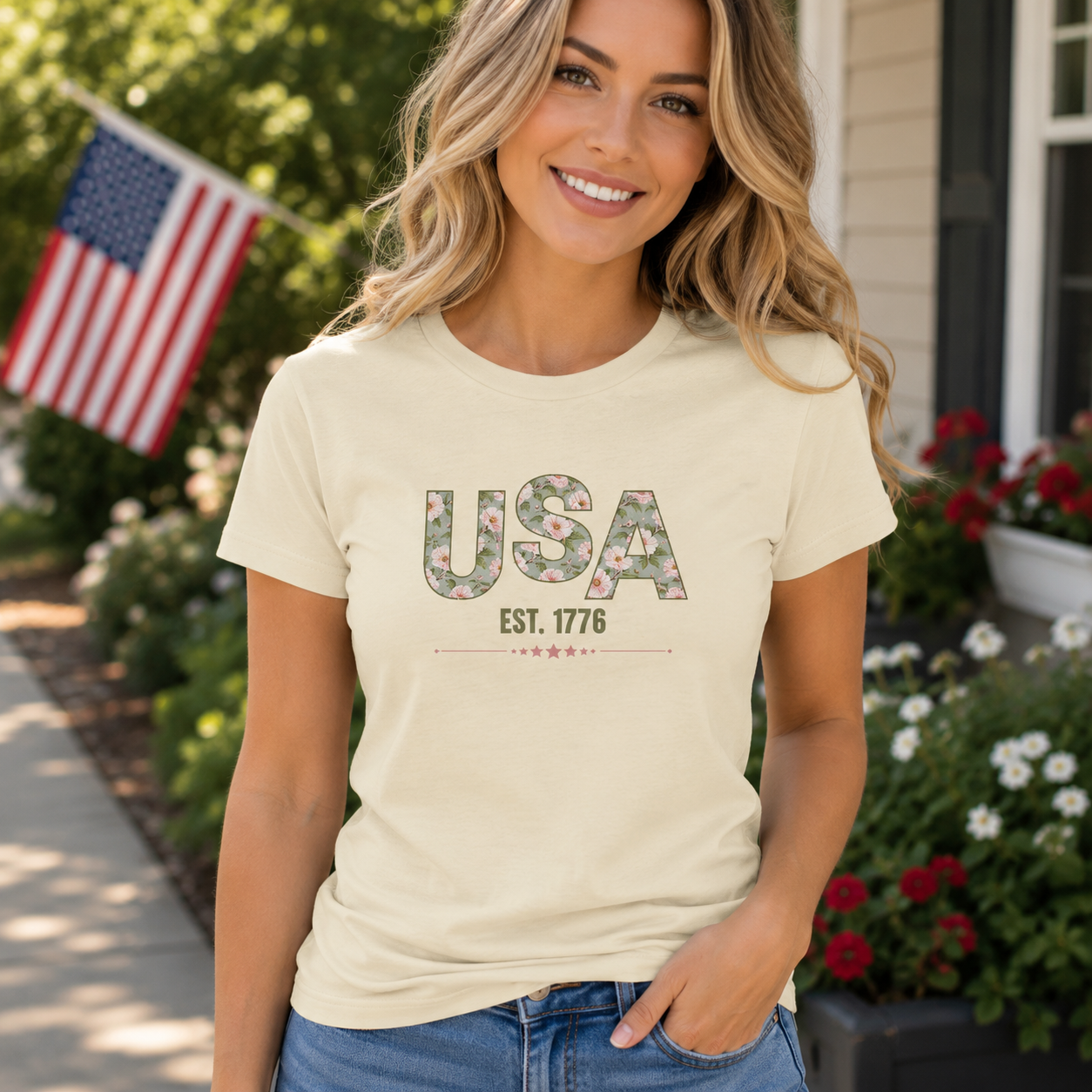 USA Est. 1776 Women's Fitted T-Shirt – Floral Patriotic Graphic Tee