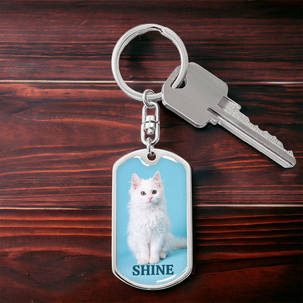 Photo depicting the ​Shine Keychain from EpiAl's Shop.