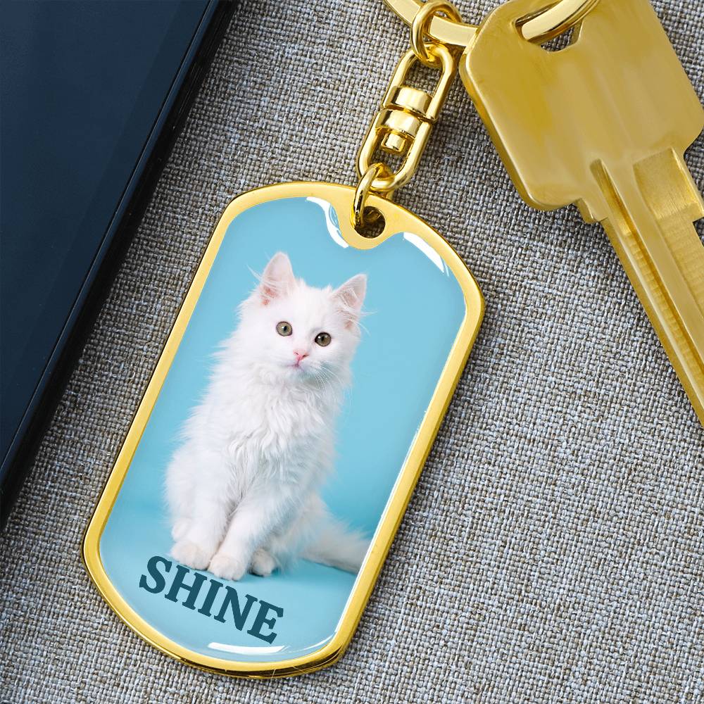 Photo depicting the ​Shine Keychain from EpiAl's Shop.