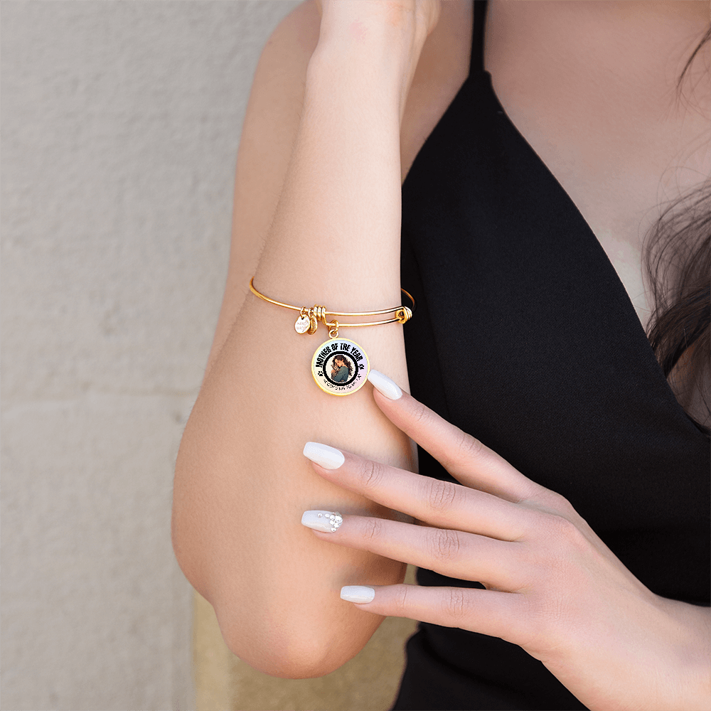Mother of the Year Pendant Bracelet