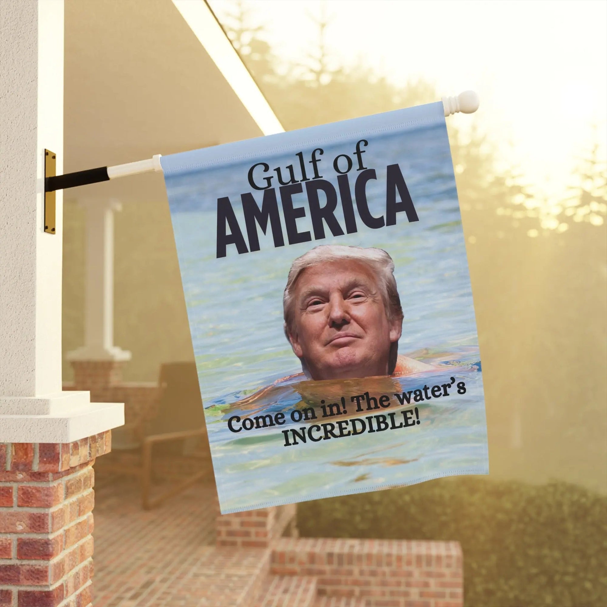 Garden Banner - American Gulf "Come on in! The water's INCREDIBLE!" - Decor, Outdoor - EpiAl's Shop