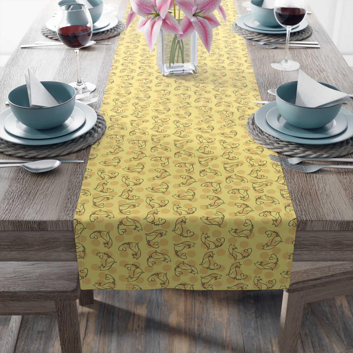 Golden Purr Cat Table Runner – Minimalist Line Art Polka Dot Design - Decor, Home, Tablecloths & Runners - EpiAl's Shop