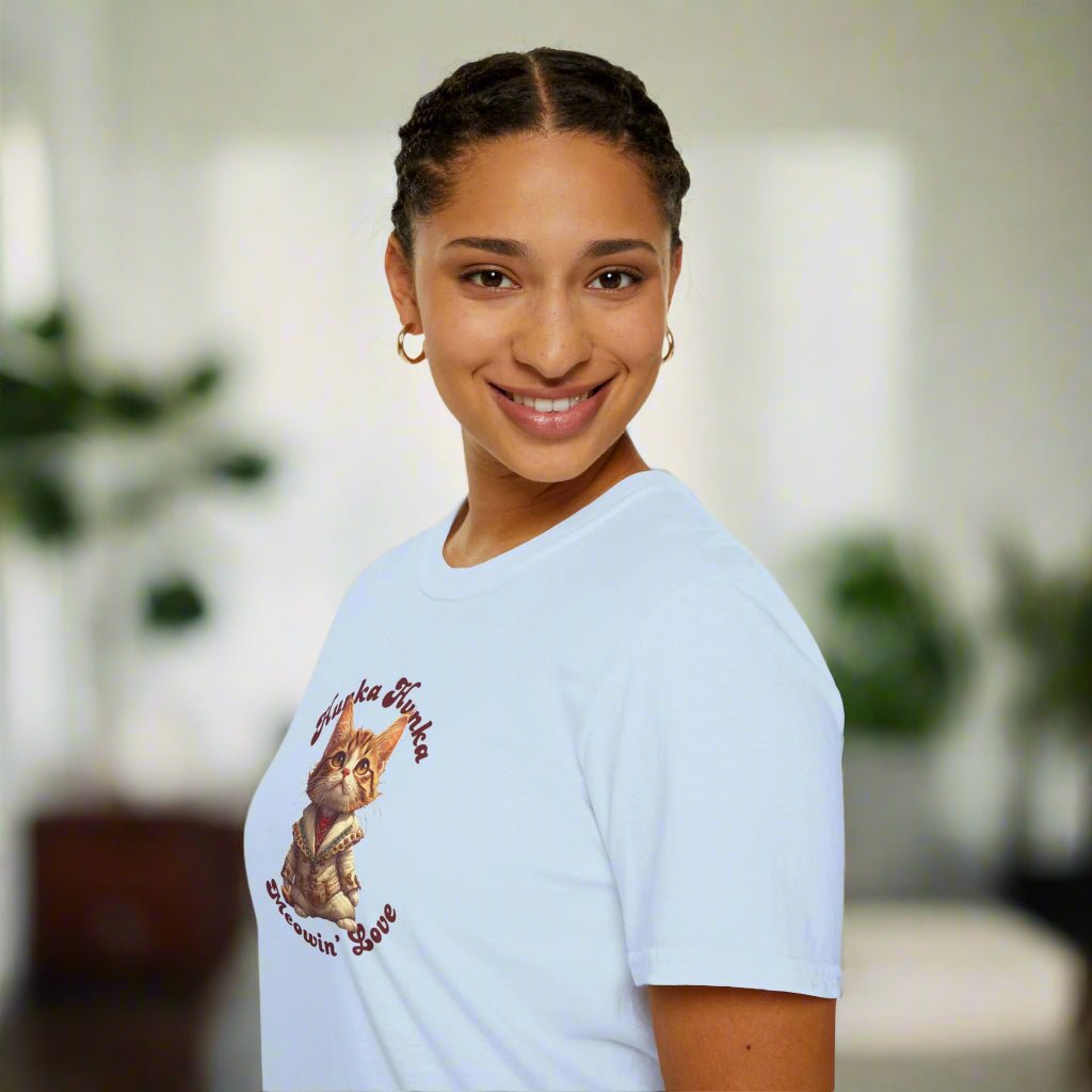 Hunka Hunka Meowin’ Love Graphic Unisex T-Shirt - Clothing, T-shirts - EpiAl's Shop
