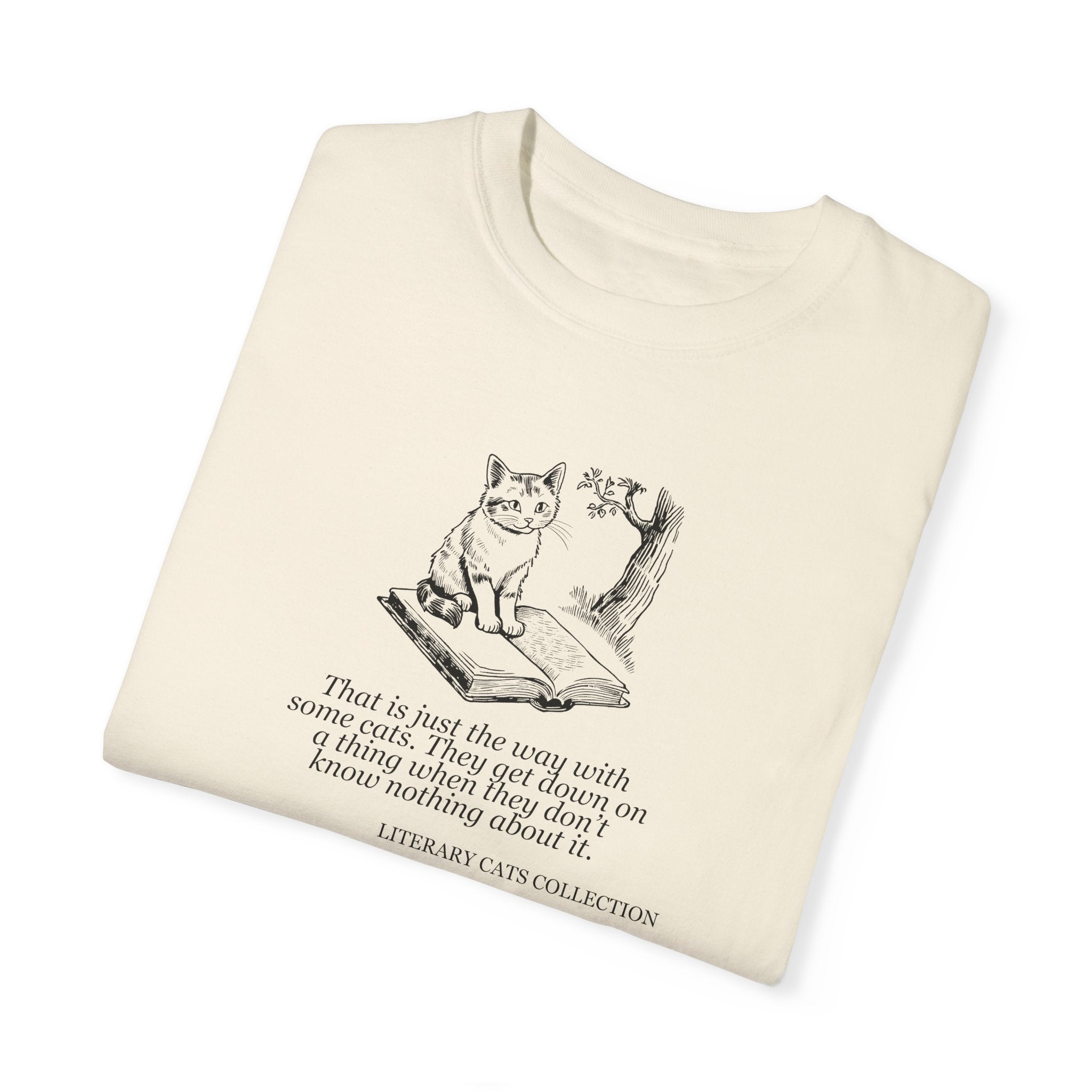 Literary Cat Unisex T-Shirt - Huckleberry Finn - Clothing, T-shirts - EpiAl's Shop