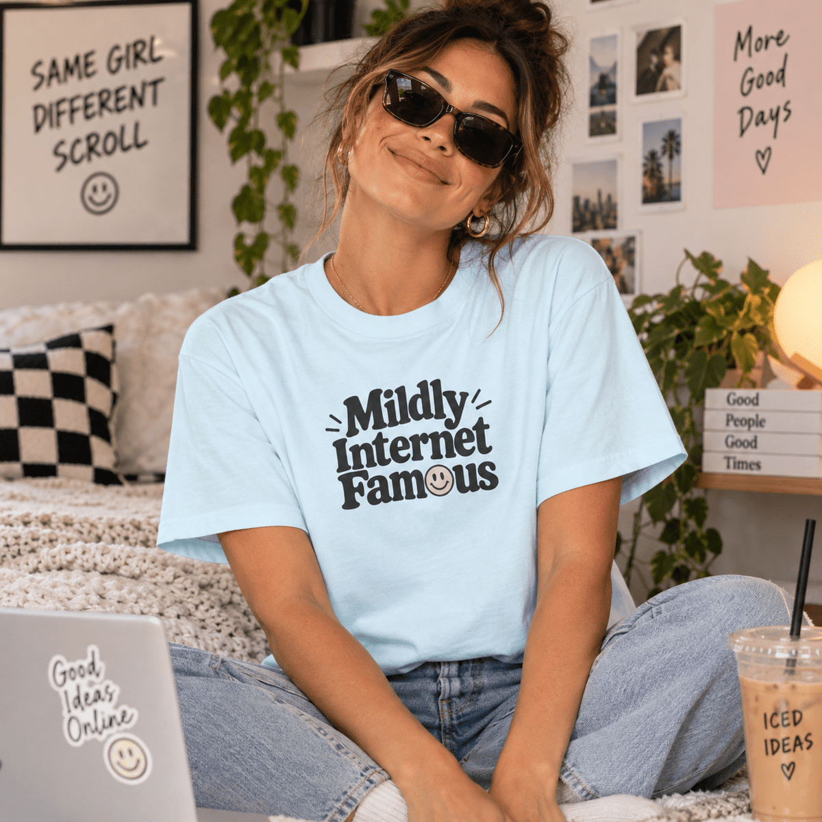 Mildly Internet Famous T-Shirt | Funny Social Media Tee - Clothing, Unisex, T-Shirts - EpiAl's Shop