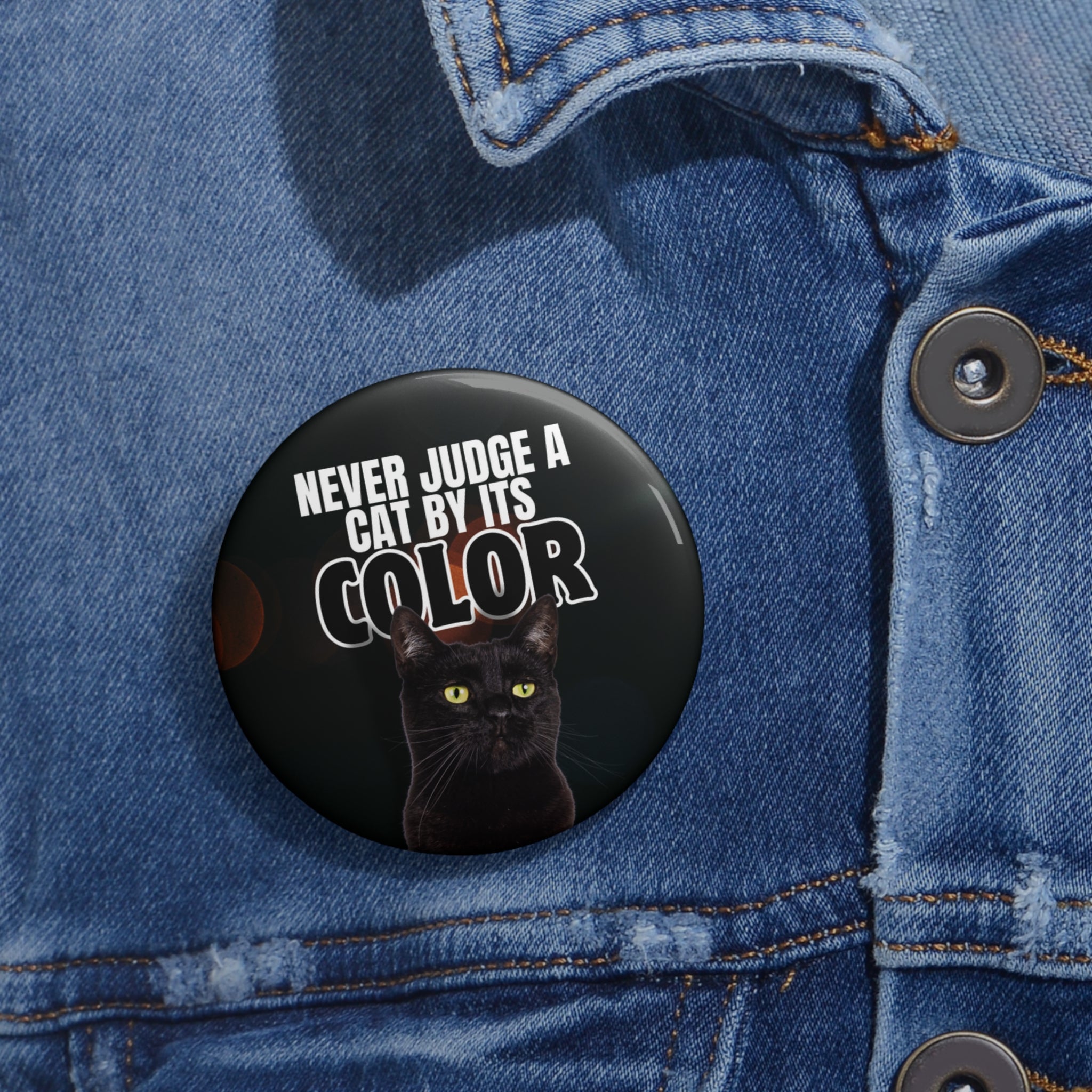 Never Judge a Cat Pin Buttons - Accessories - EpiAl's Shop