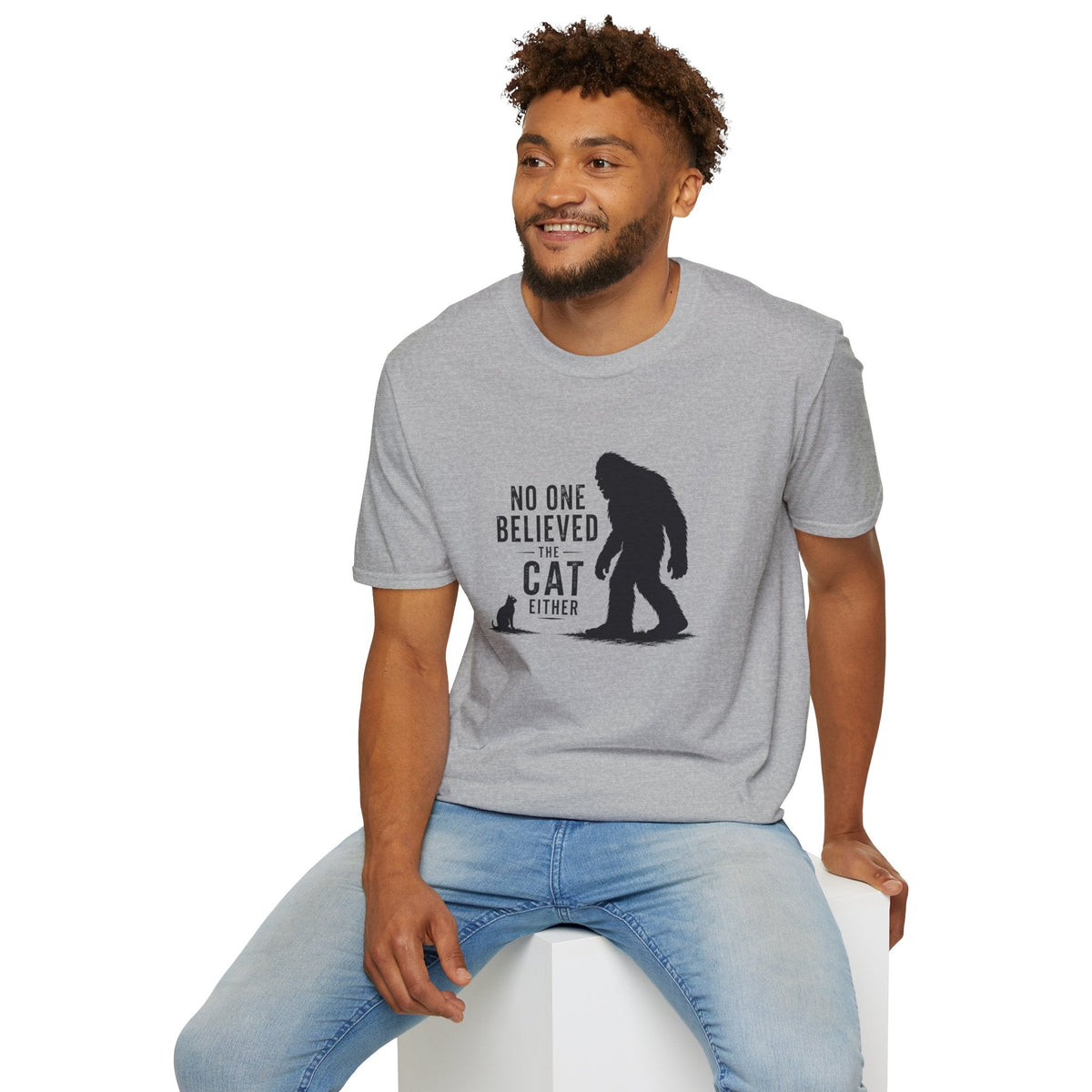 No One Believed the Cat Either T-Shirt - Clothing, Unisex, T-Shirts - EpiAl's Shop